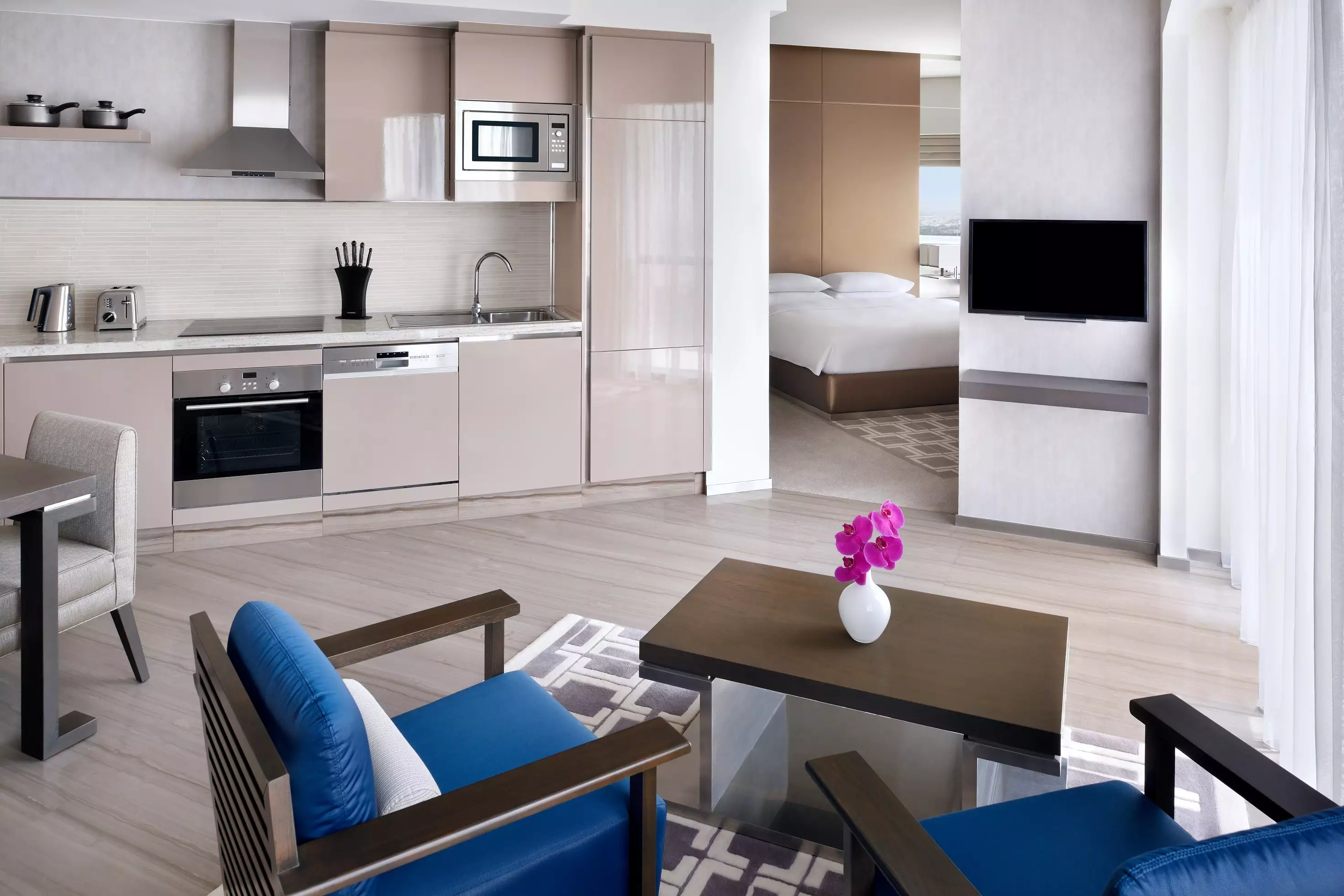 Alibaba https://cdn.alibaba.ir/ostorage/hotel-accommodation-images/686280e2ac13a7ed0d853195_Dubai-Hyatt-Regency-Creek-Heights-Residences-0.webp