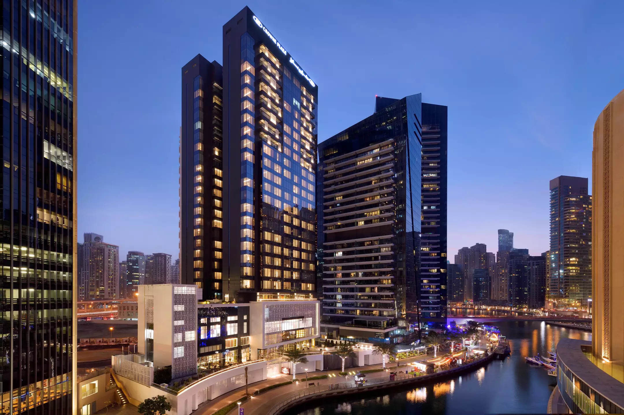 هتل Crowne Plaza Dubai Marina دبی