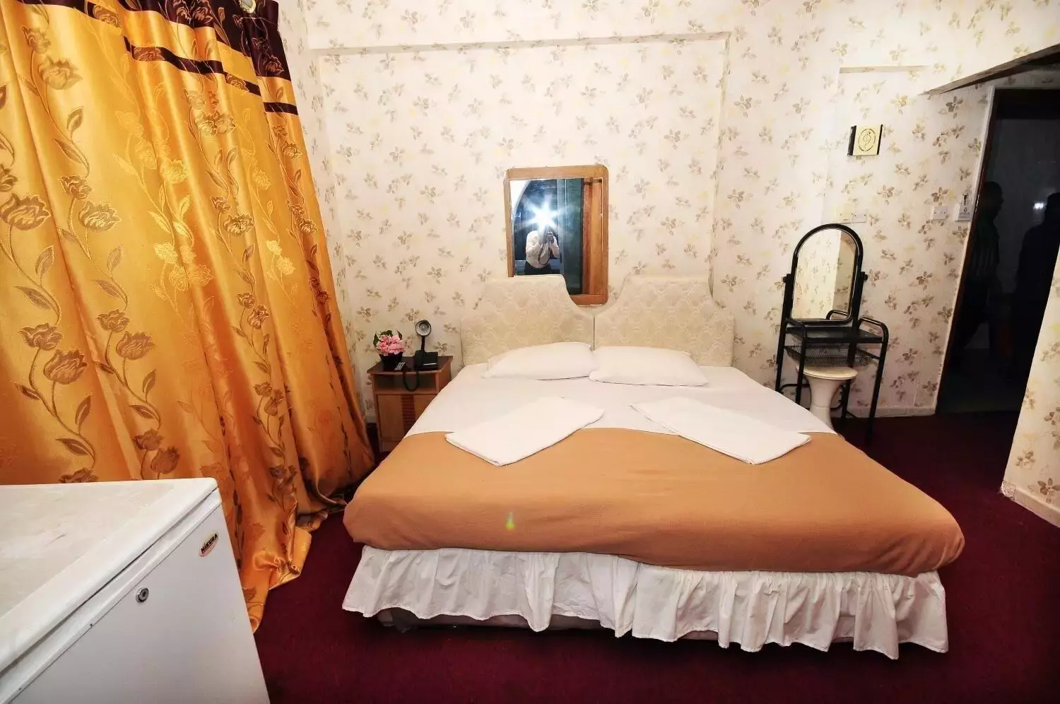 هتل Al Qaid Hotel دبی