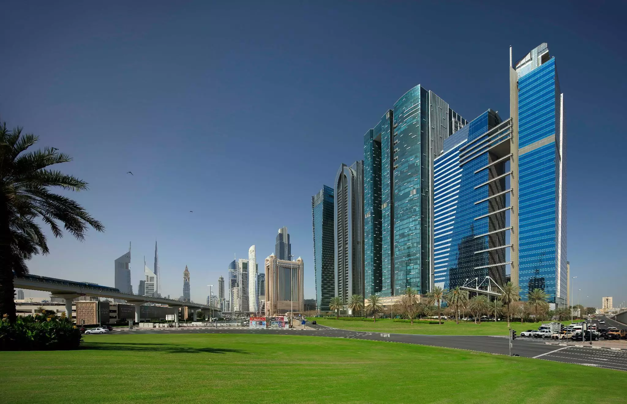 Alibaba https://cdn.alibaba.ir/ostorage/hotel-accommodation-images/686285eaac13a7ed0d853987_Dubai-The-H-0.webp
