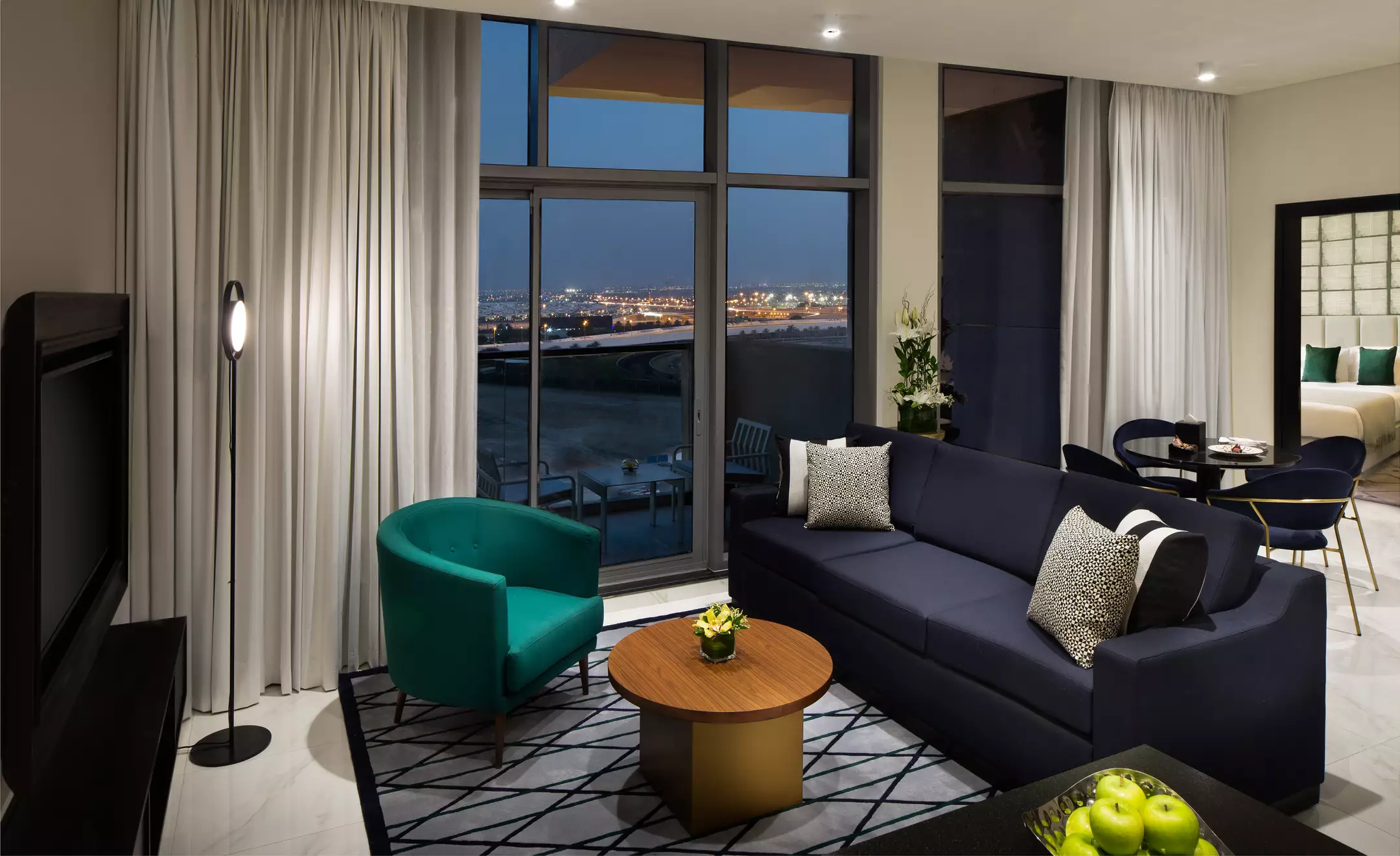 Alibaba https://cdn.alibaba.ir/ostorage/hotel-accommodation-images/68628abdac13a7ed0d8540d4_Dubai-Millennium-Atria-Business-Bay-0.webp