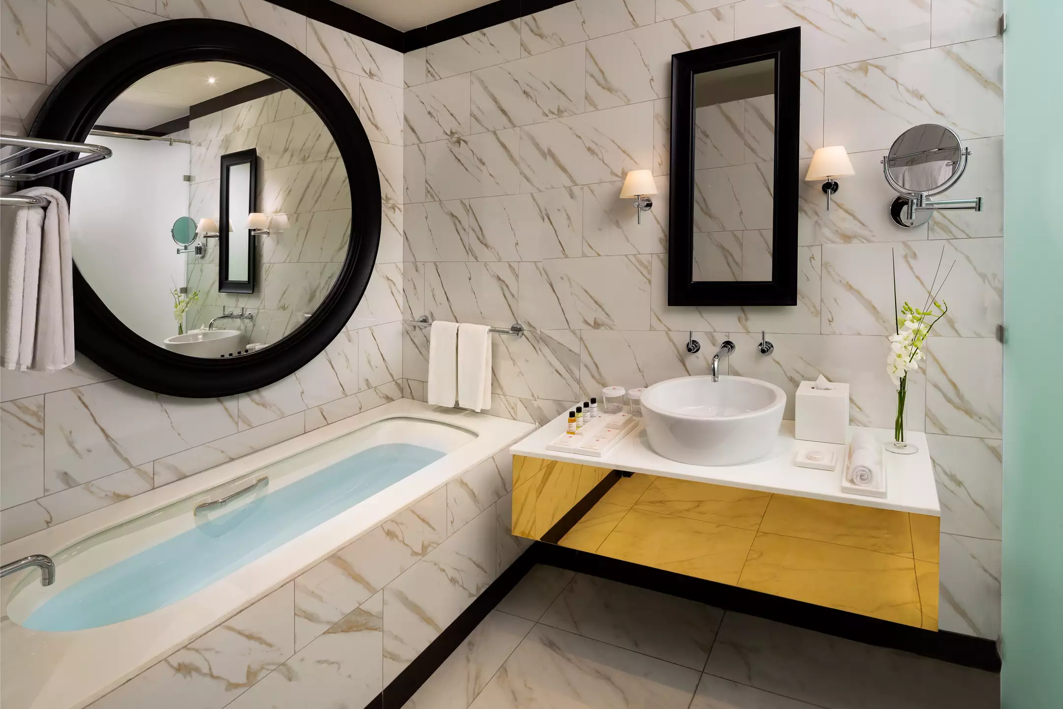 هتل Millennium Atria Business Bay دبی
