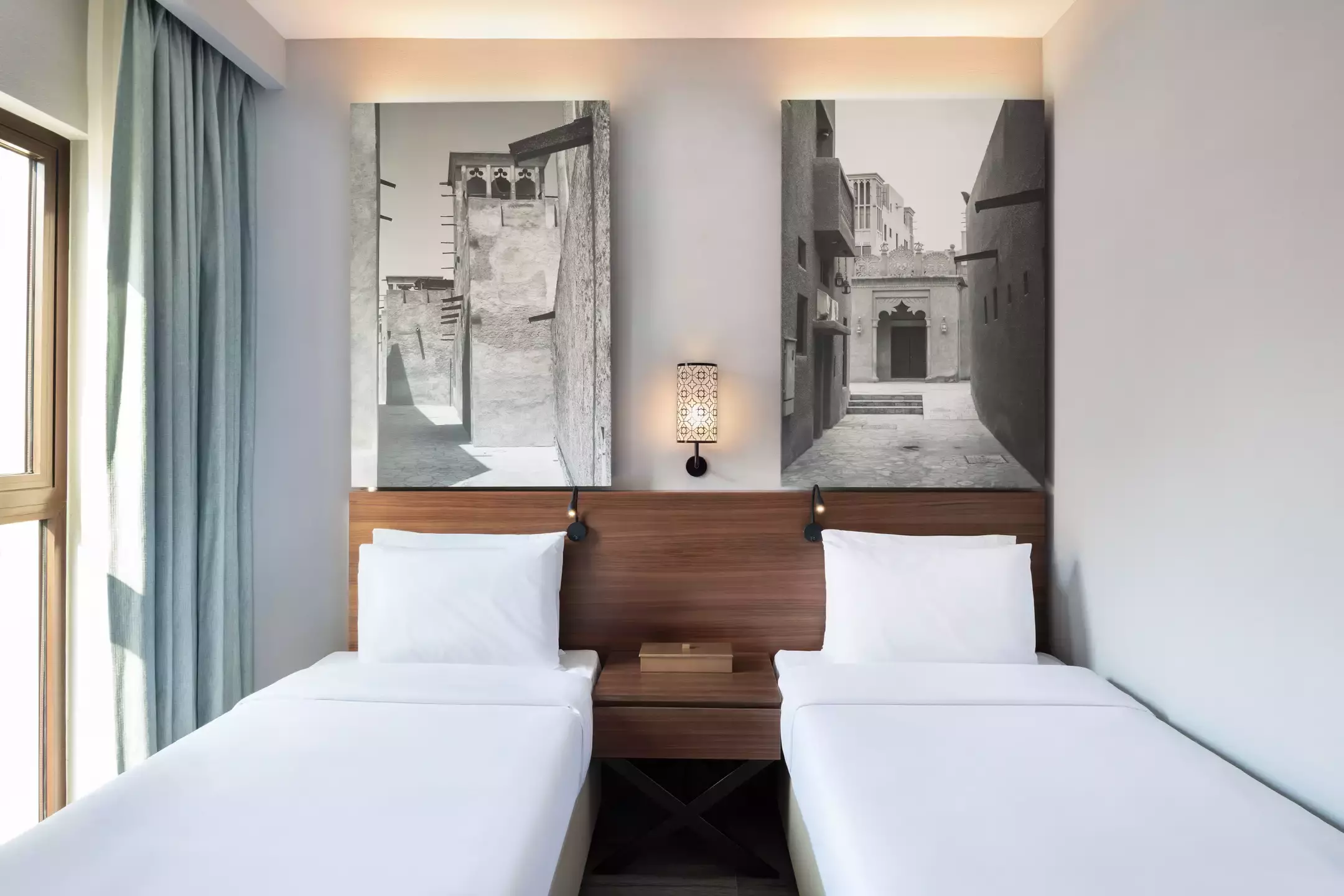 هتل Super 8 by Wyndham Dubai Deira دبی
