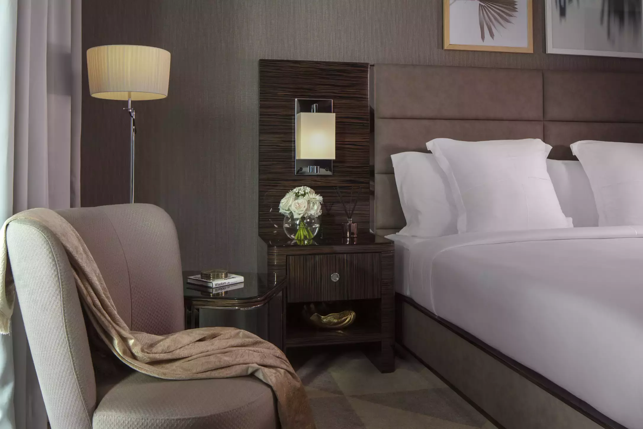 Alibaba https://cdn.alibaba.ir/ostorage/hotel-accommodation-images/6862935dac13a7ed0d855183_Dubai-Hyde-Hotel-Dubai-0.webp