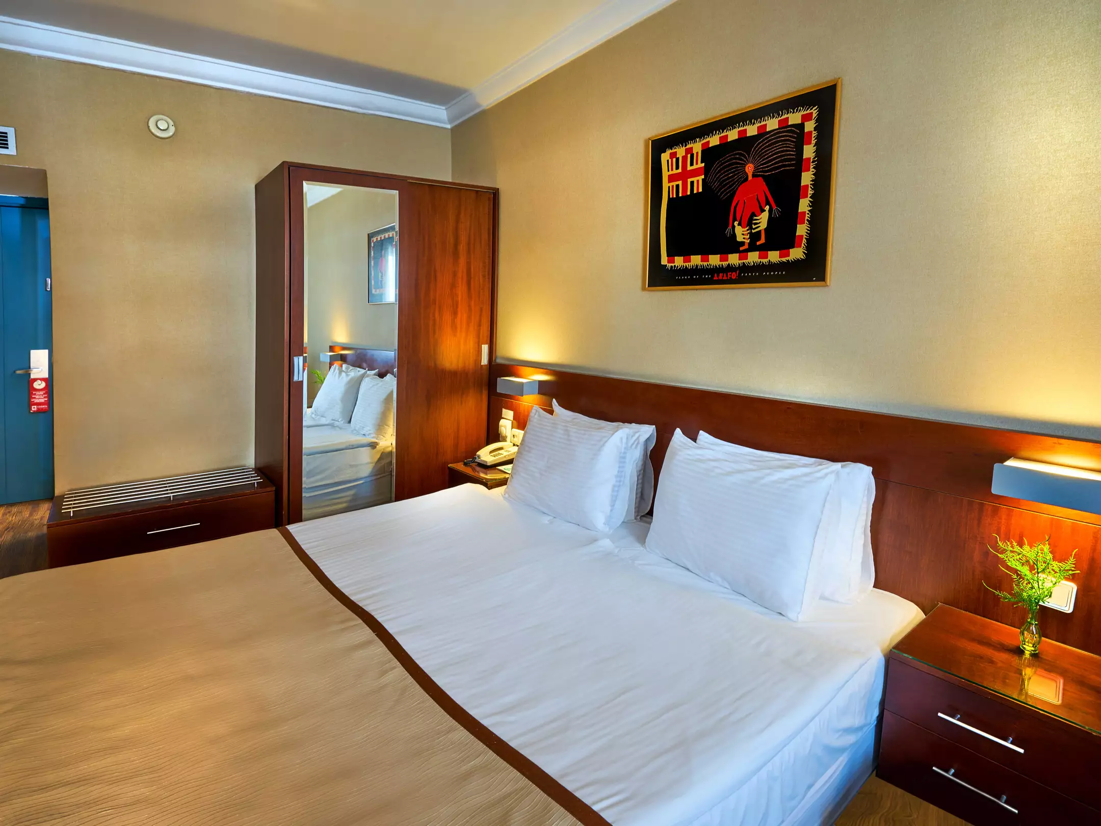Alibaba https://cdn.alibaba.ir/ostorage/hotel-accommodation-images/687f6b4da1e6f83605b7492d_Istanbul-Feronya-Hotel-0.webp
