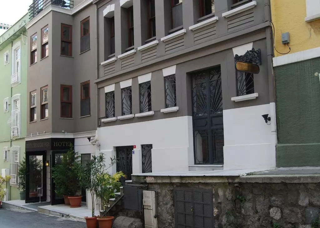 Alibaba https://cdn.alibaba.ir/ostorage/hotel-accommodation-images/687f6bbaa1e6f83605b74a3c_Istanbul-Ibrahim-Pasha-0.webp