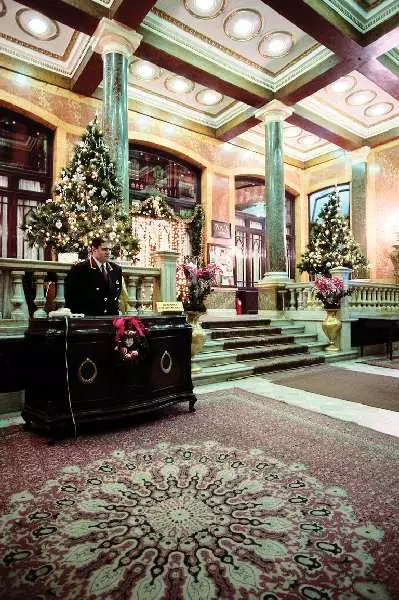 Alibaba https://cdn.alibaba.ir/ostorage/hotel-accommodation-images/687f6be8a1e6f83605b74afb_Istanbul-Pera-Palace-Hotel-0.webp