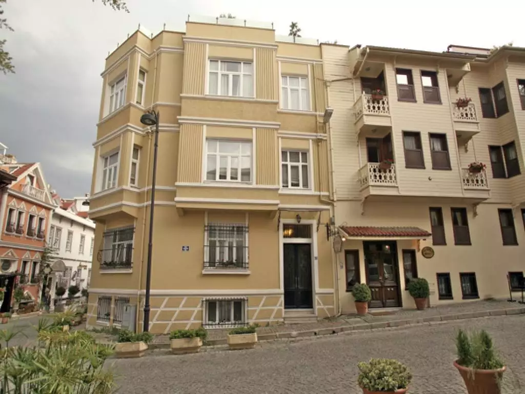 هتل Sari Konak استانبول