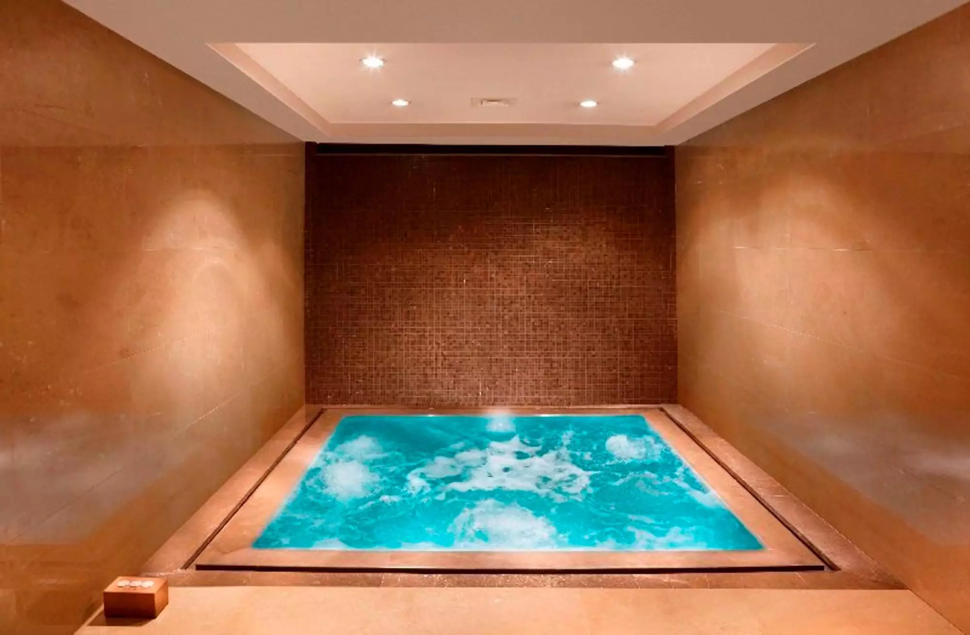 هتل دیوان استانبول آسیا استانبول