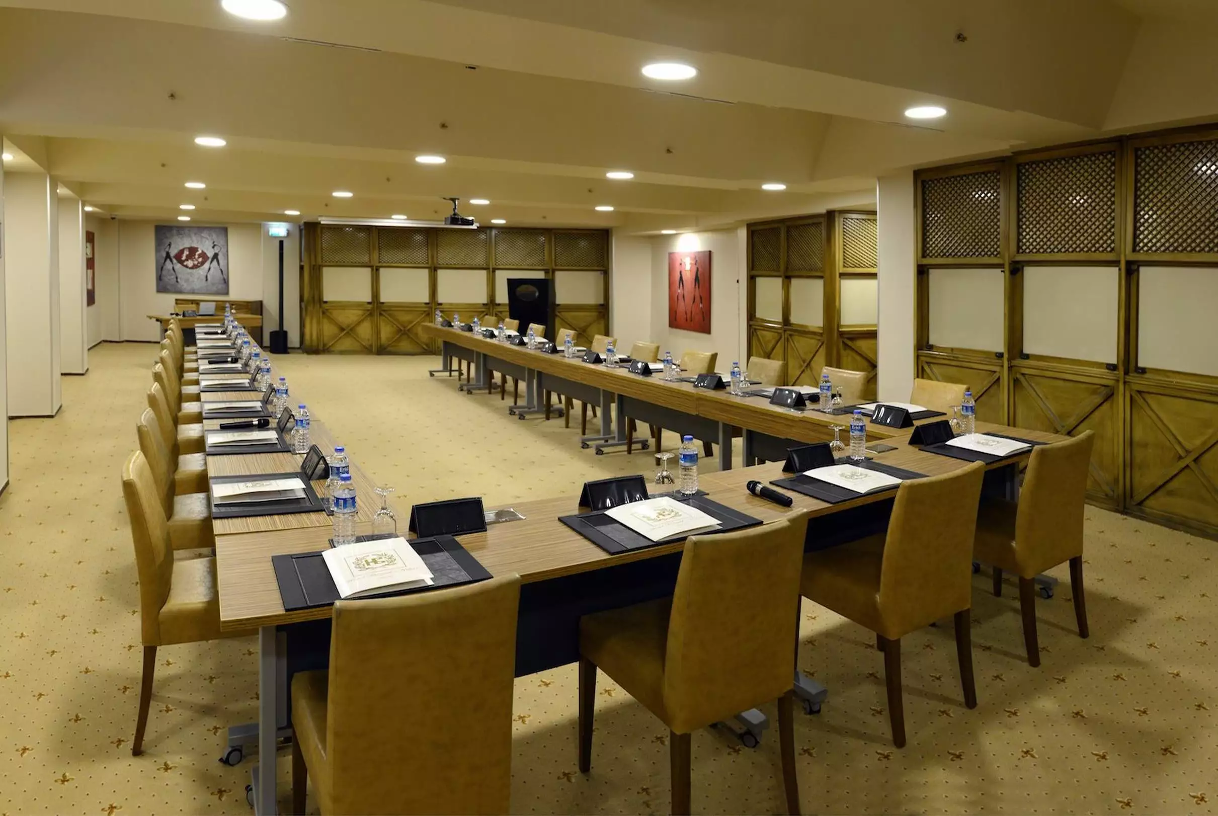 هتل Hotel Büyük Keban استانبول
