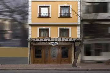 Alibaba https://cdn.alibaba.ir/ostorage/hotel-accommodation-images/687f729ea1e6f83605b75c13_Istanbul-Loor-Hotel-0.webp