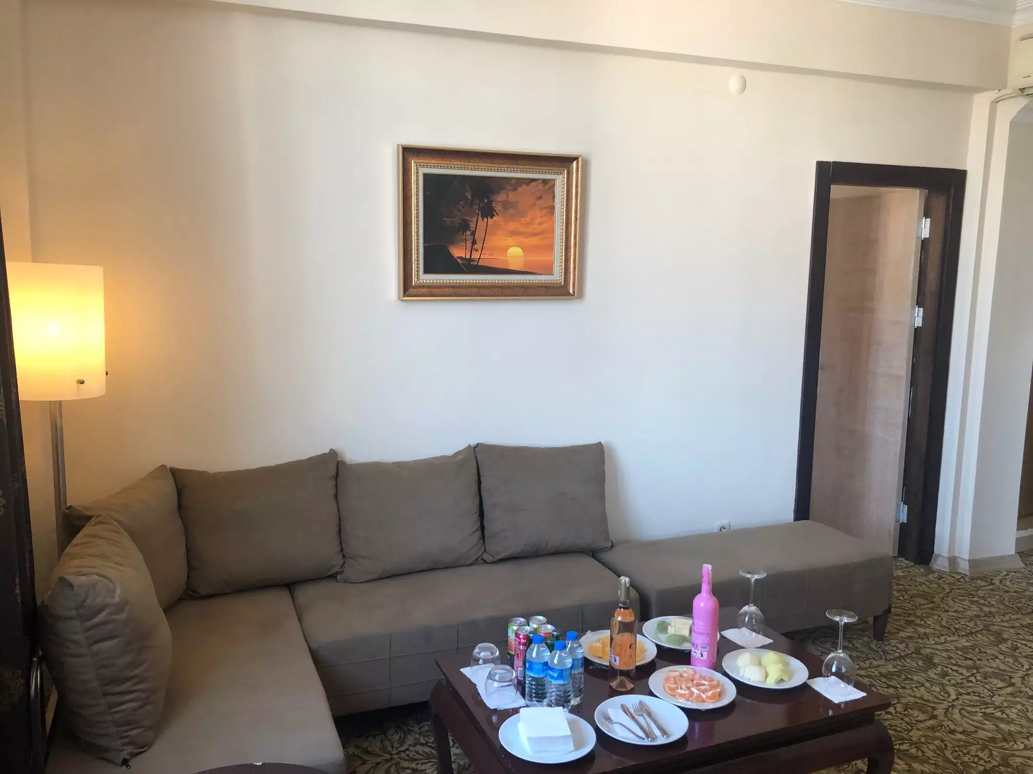 Alibaba https://cdn.alibaba.ir/ostorage/hotel-accommodation-images/687f72fba1e6f83605b75d10_Istanbul-Topkapi-0.webp