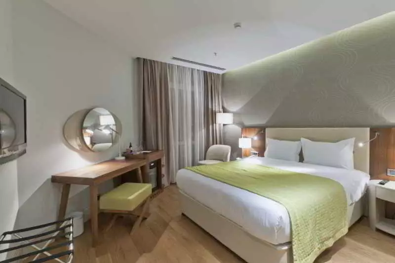 Alibaba https://cdn.alibaba.ir/ostorage/hotel-accommodation-images/687f730ba1e6f83605b75d2b_Istanbul-Senator-Taksim-0.webp