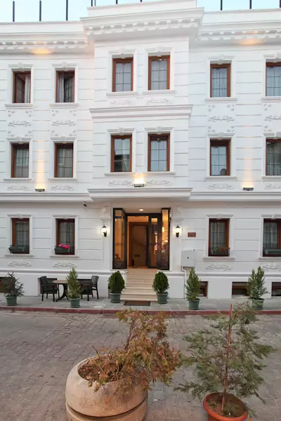 Alibaba https://cdn.alibaba.ir/ostorage/hotel-accommodation-images/687f761da1e6f83605b76425_Istanbul-Mari-Time-0.webp