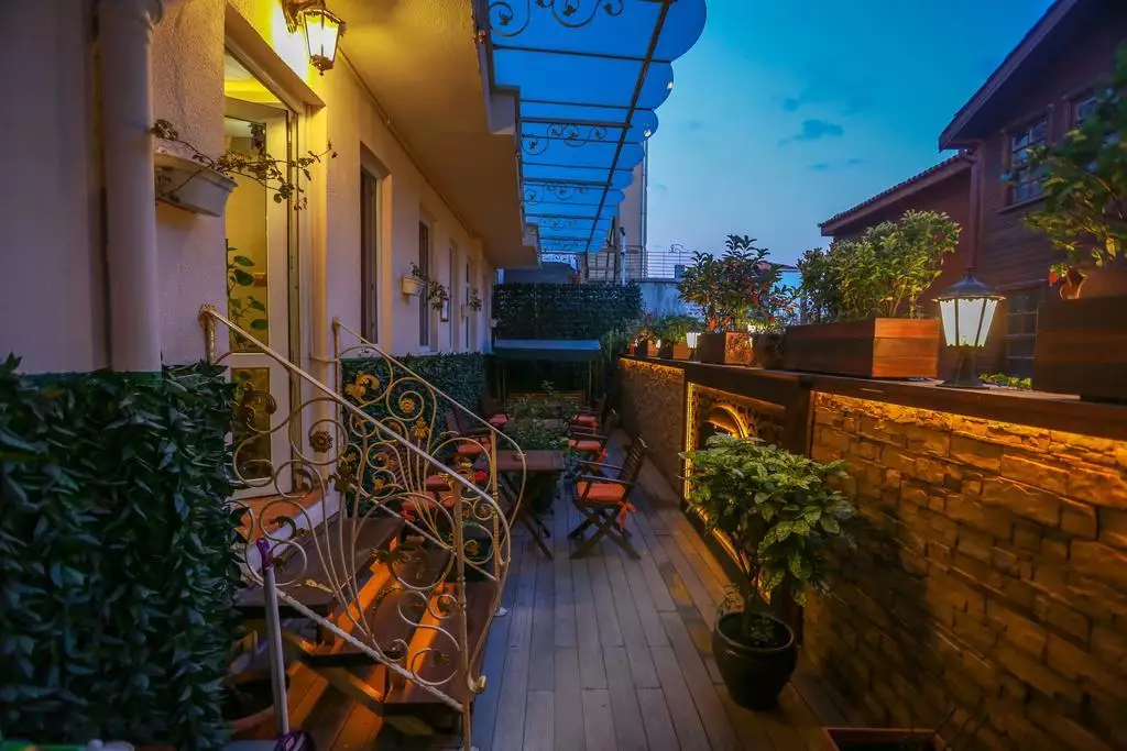 Alibaba https://cdn.alibaba.ir/ostorage/hotel-accommodation-images/687f7abca1e6f83605b77068_Istanbul-Kaftan-Hotel-0.webp