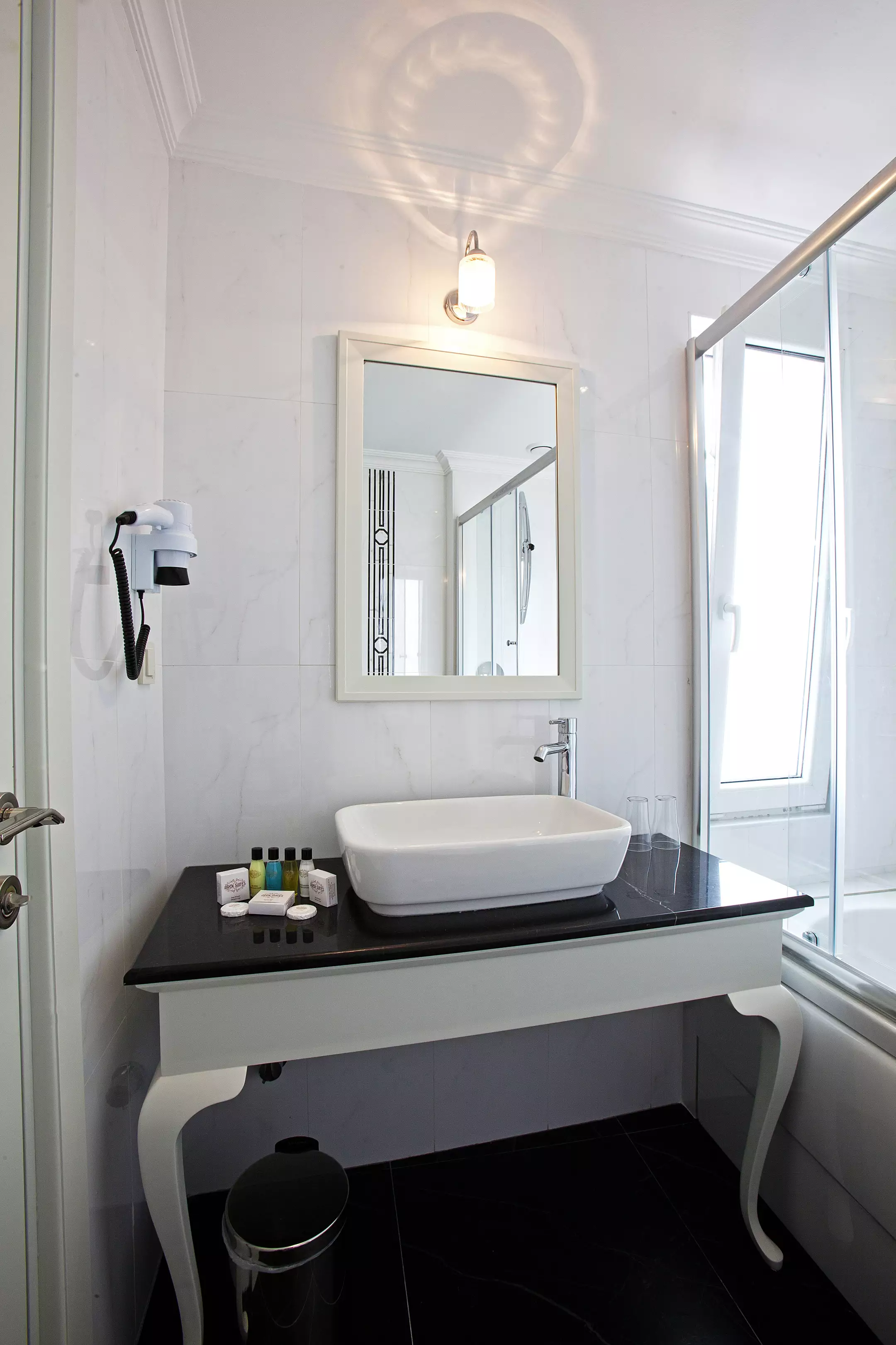 هتل Aren Suites استانبول