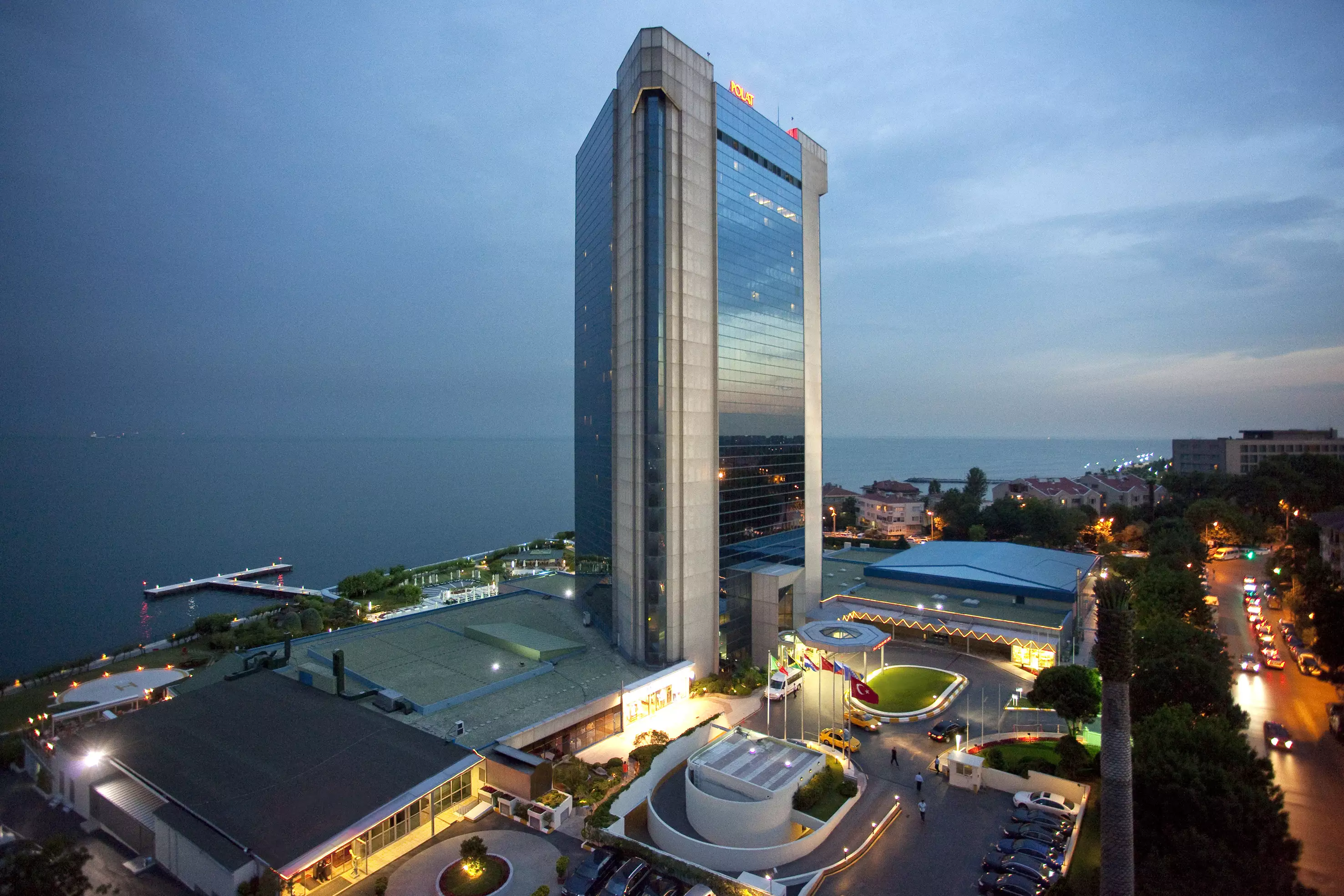 Alibaba https://cdn.alibaba.ir/ostorage/hotel-accommodation-images/687f7e20a1e6f83605b77868_Istanbul-Renaissance-Polat-Istanbul-Hotel-0.webp