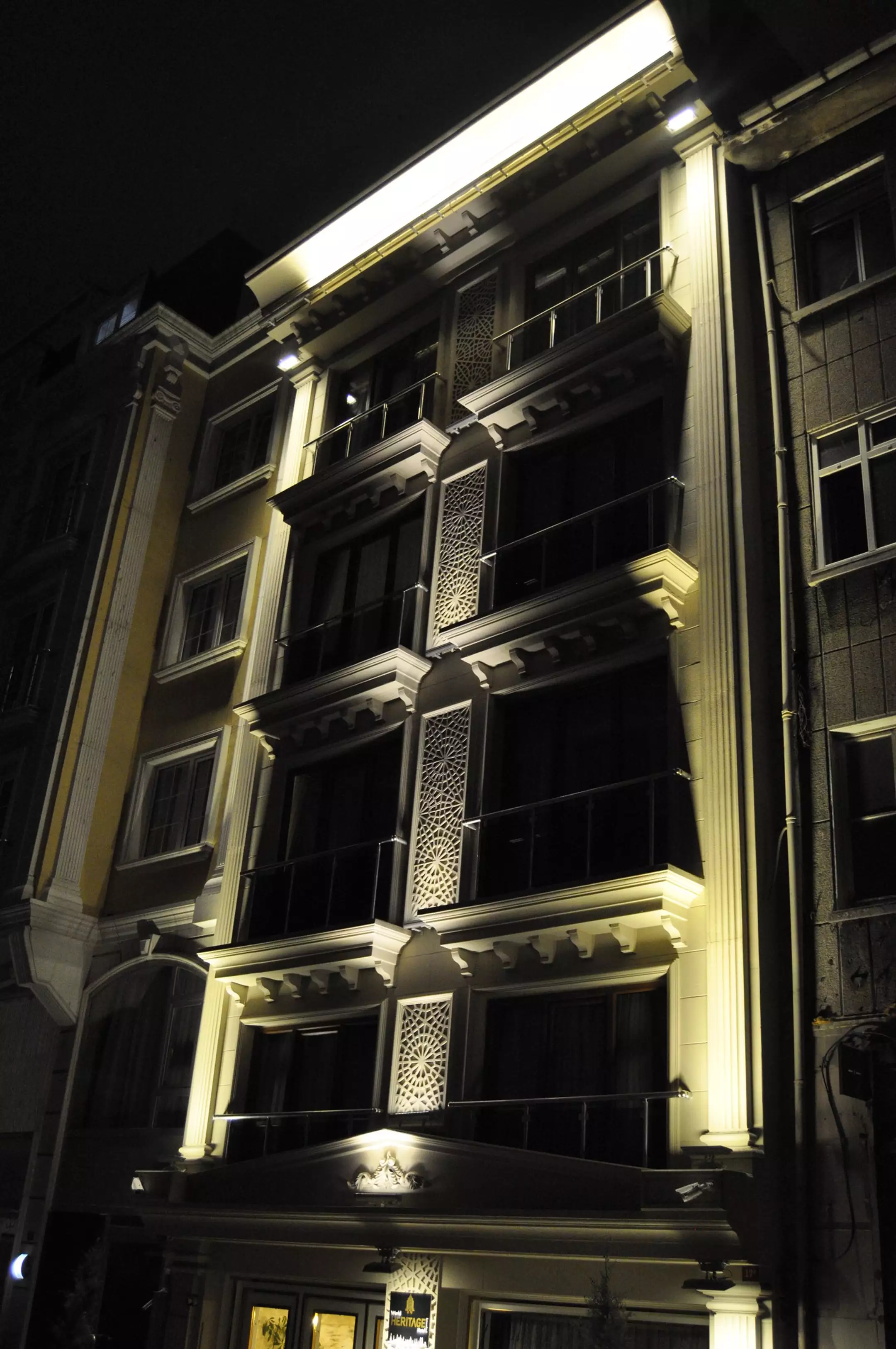 Alibaba https://cdn.alibaba.ir/ostorage/hotel-accommodation-images/687f8285a1e6f83605b78349_Istanbul-World-Heritage-0.webp