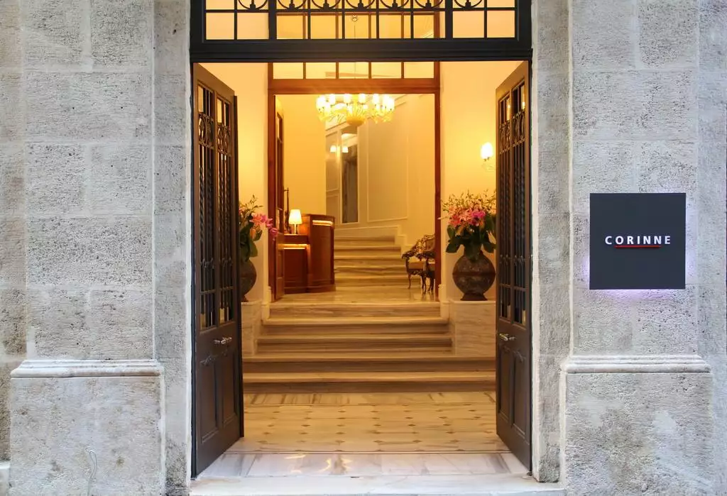 Alibaba https://cdn.alibaba.ir/ostorage/hotel-accommodation-images/687f82b1a1e6f83605b783e1_Istanbul-Corinne-Art--Boutique-Hotel-0.webp