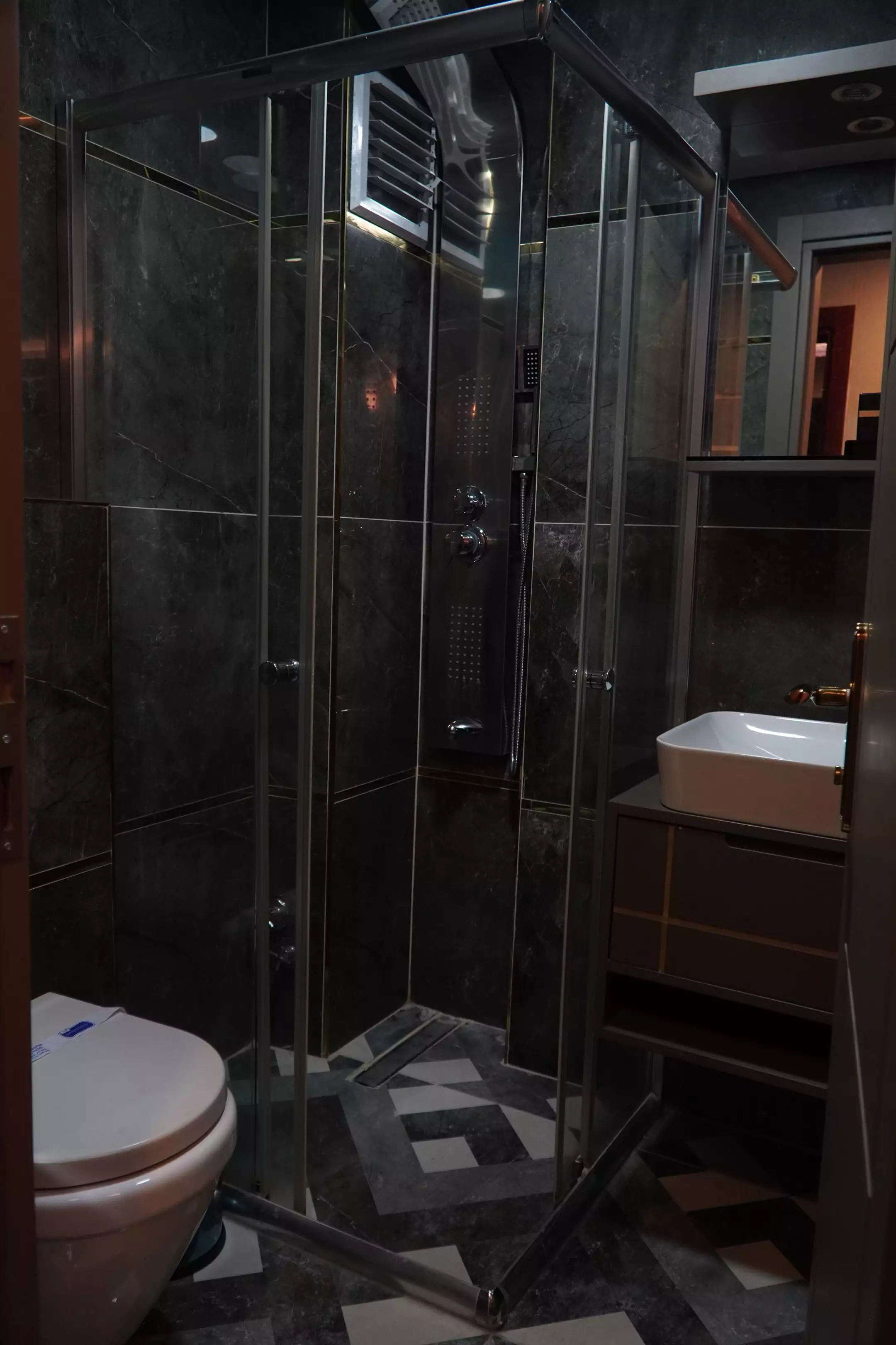 Alibaba https://cdn.alibaba.ir/ostorage/hotel-accommodation-images/687f8478a1e6f83605b78807_Istanbul-Best-Nobel-Hotel-2-0.webp