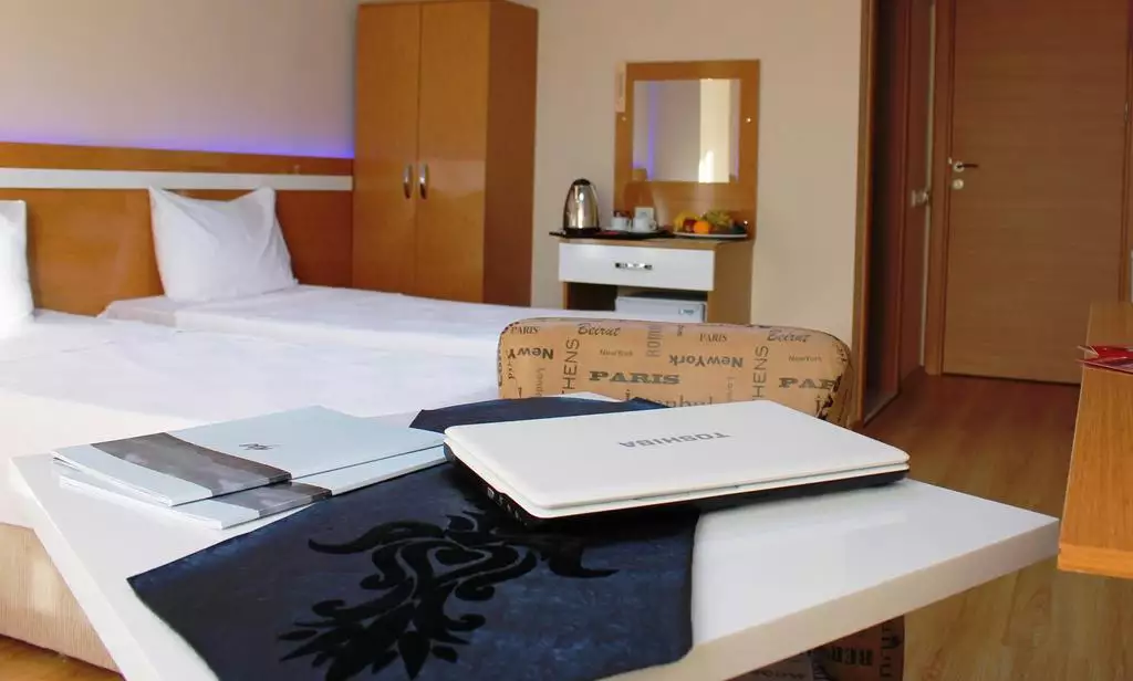 Alibaba https://cdn.alibaba.ir/ostorage/hotel-accommodation-images/687f8539a1e6f83605b789af_Istanbul-Avcilar-Inci-0.webp