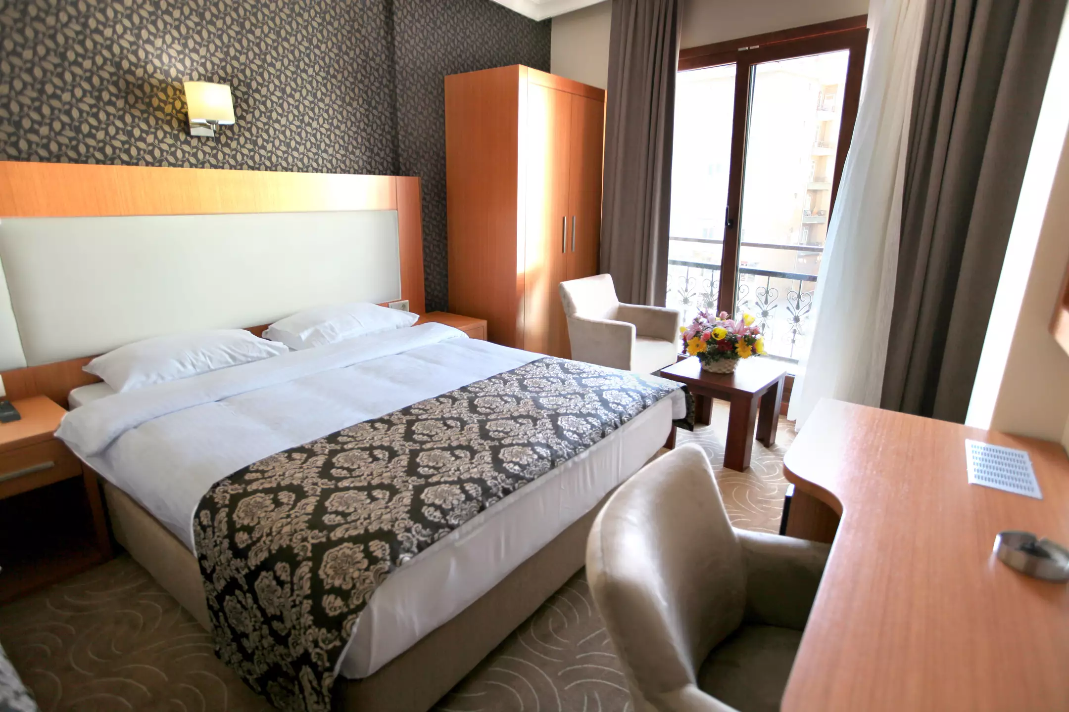 Alibaba https://cdn.alibaba.ir/ostorage/hotel-accommodation-images/687f8655a1e6f83605b78c8e_Istanbul-Grand-Hotel-Avcilar-0.webp