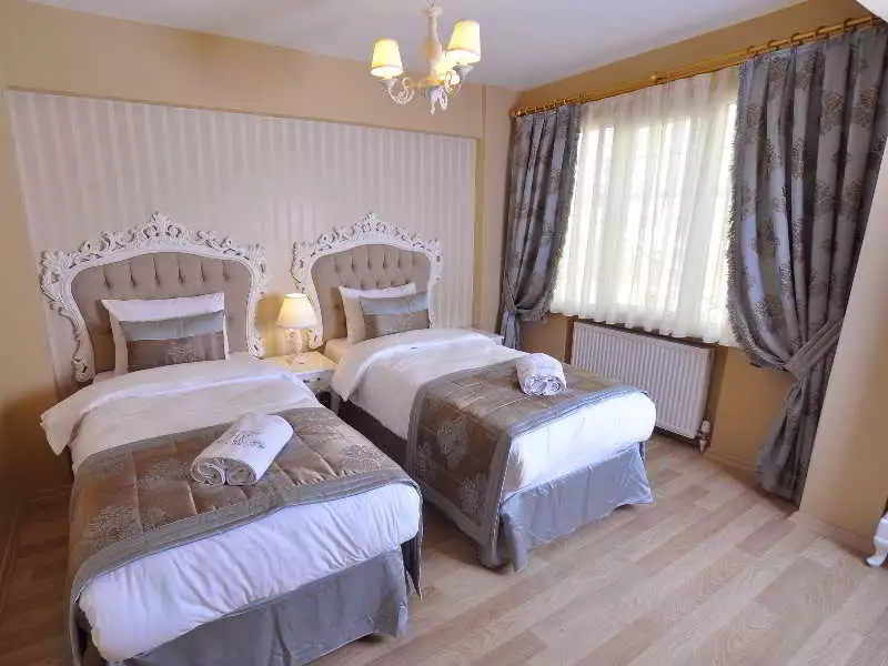Alibaba https://cdn.alibaba.ir/ostorage/hotel-accommodation-images/687f8676a1e6f83605b78ccc_Istanbul-Divan-i-Ali-Hotel-0.webp