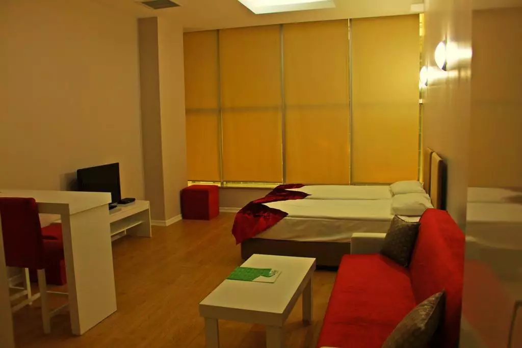 Alibaba https://cdn.alibaba.ir/ostorage/hotel-accommodation-images/687f8732a1e6f83605b78f02_Istanbul-Expoist-Hotel-0.webp