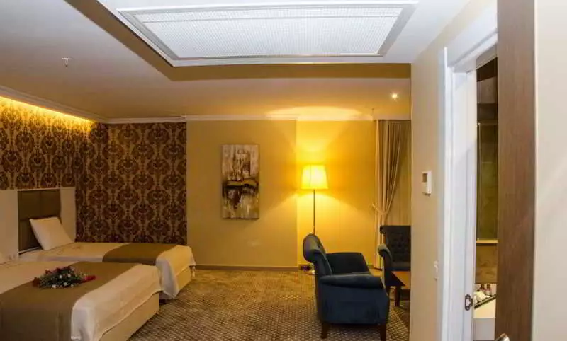 Alibaba https://cdn.alibaba.ir/ostorage/hotel-accommodation-images/687f8784a1e6f83605b78fd2_Istanbul-Boris-Hotel-0.webp