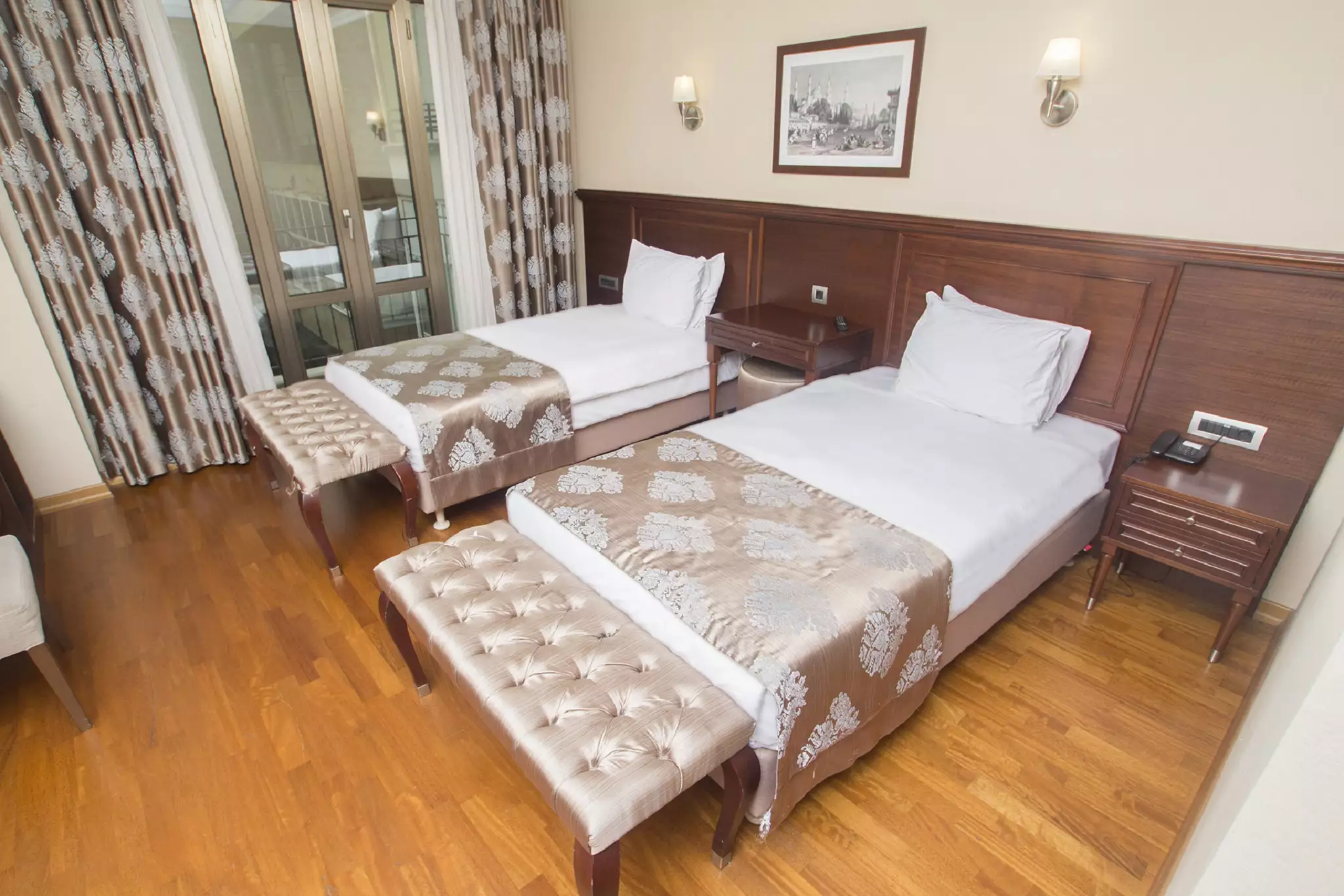 Alibaba https://cdn.alibaba.ir/ostorage/hotel-accommodation-images/687f886fa1e6f83605b791d7_Istanbul-Crestium-Taksim-Prive--Spa-0.webp