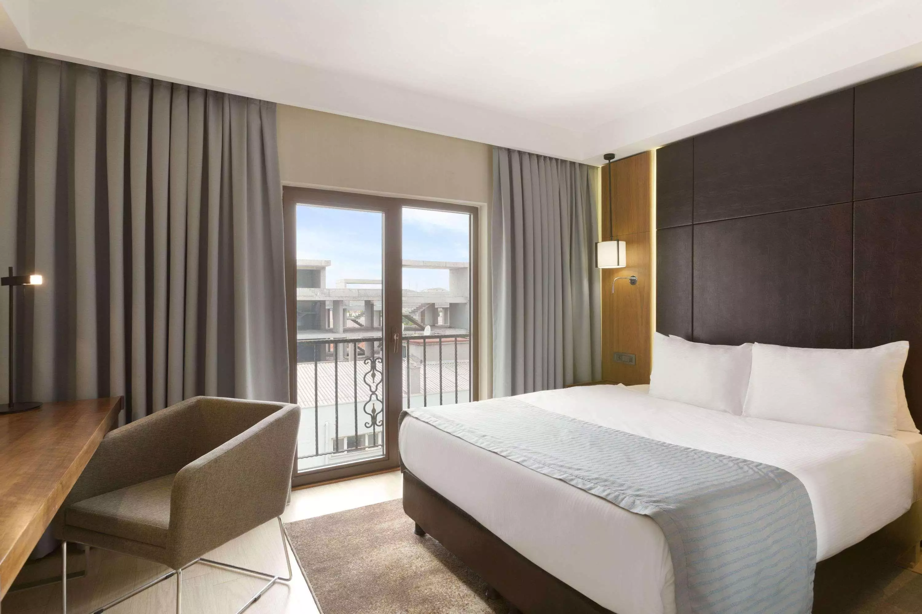 هتل Ramada by Wyndham Istanbul Florya استانبول