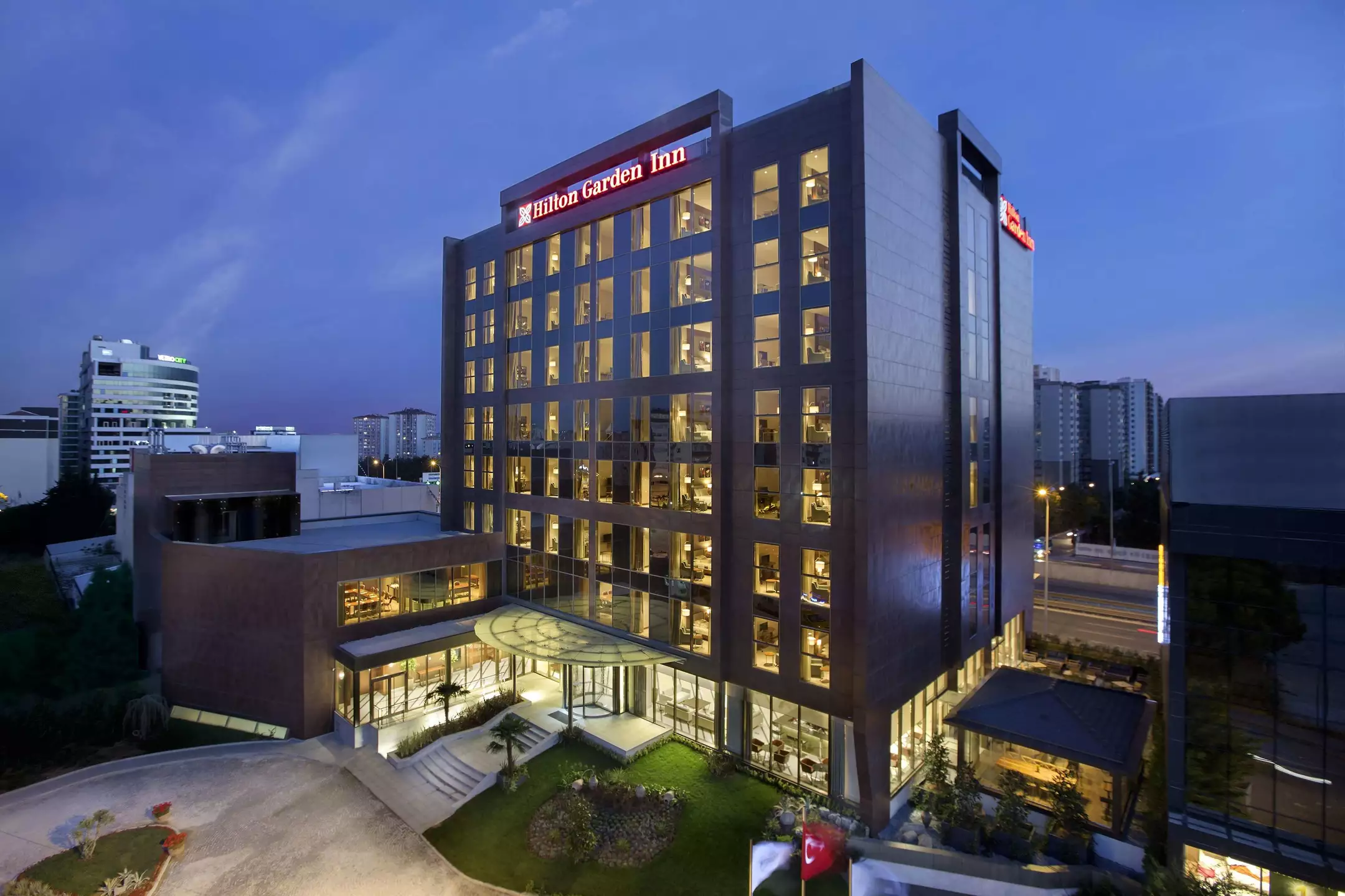 Alibaba https://cdn.alibaba.ir/ostorage/hotel-accommodation-images/687f8e93a1e6f83605b7a03f_Istanbul-Hilton-Garden-Inn-Beylikduzu-0.webp