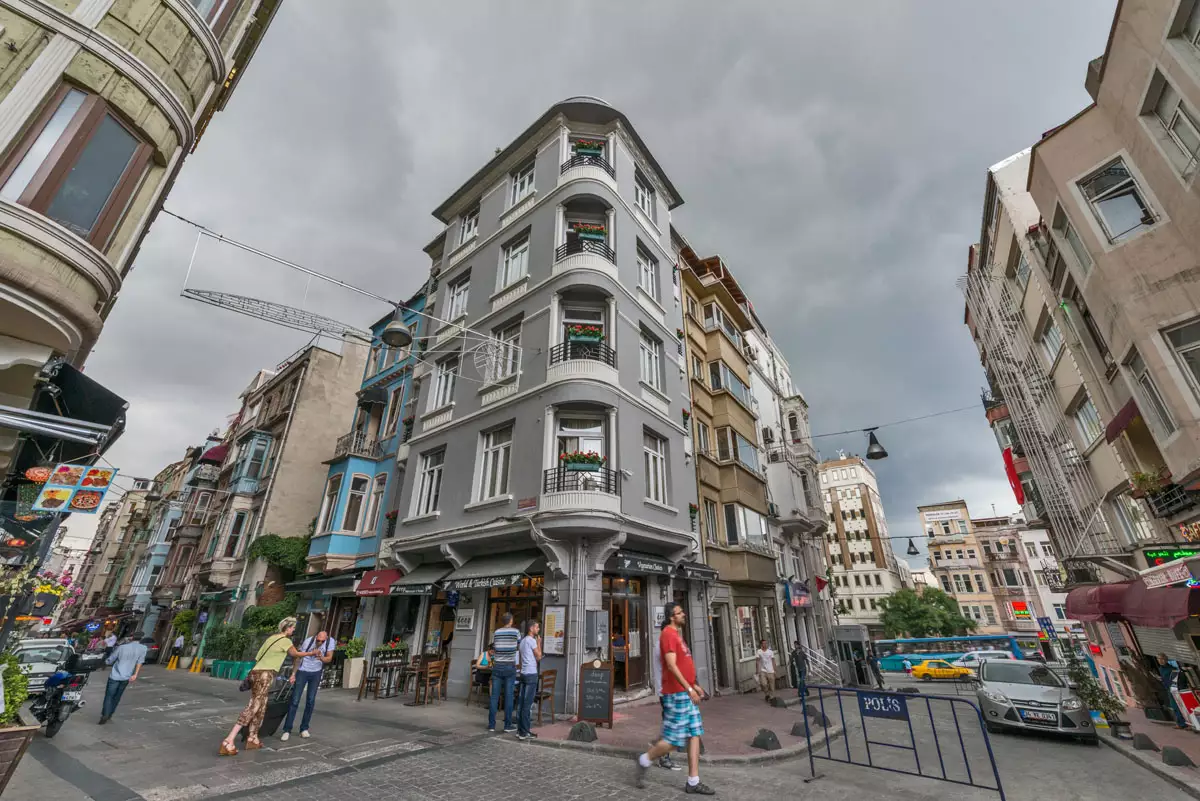 Alibaba https://cdn.alibaba.ir/ostorage/hotel-accommodation-images/687f8efea1e6f83605b7a120_Istanbul-IQ-Hotel-0.webp
