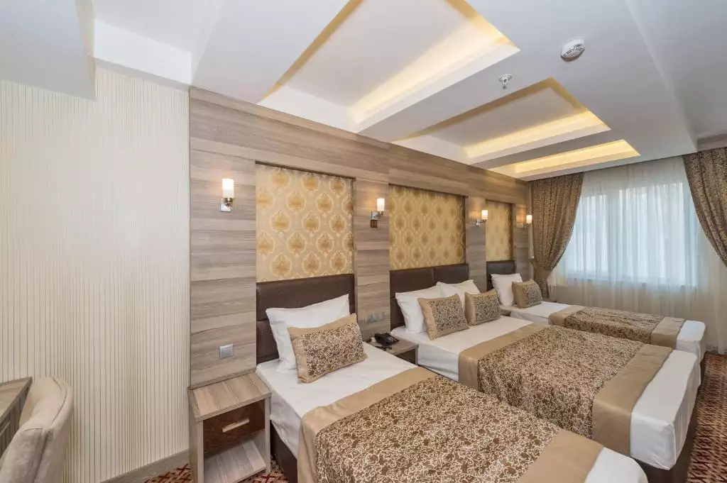 Alibaba https://cdn.alibaba.ir/ostorage/hotel-accommodation-images/687f8f5ea1e6f83605b7a2ae_Istanbul-Matiat-Hotel-0.webp