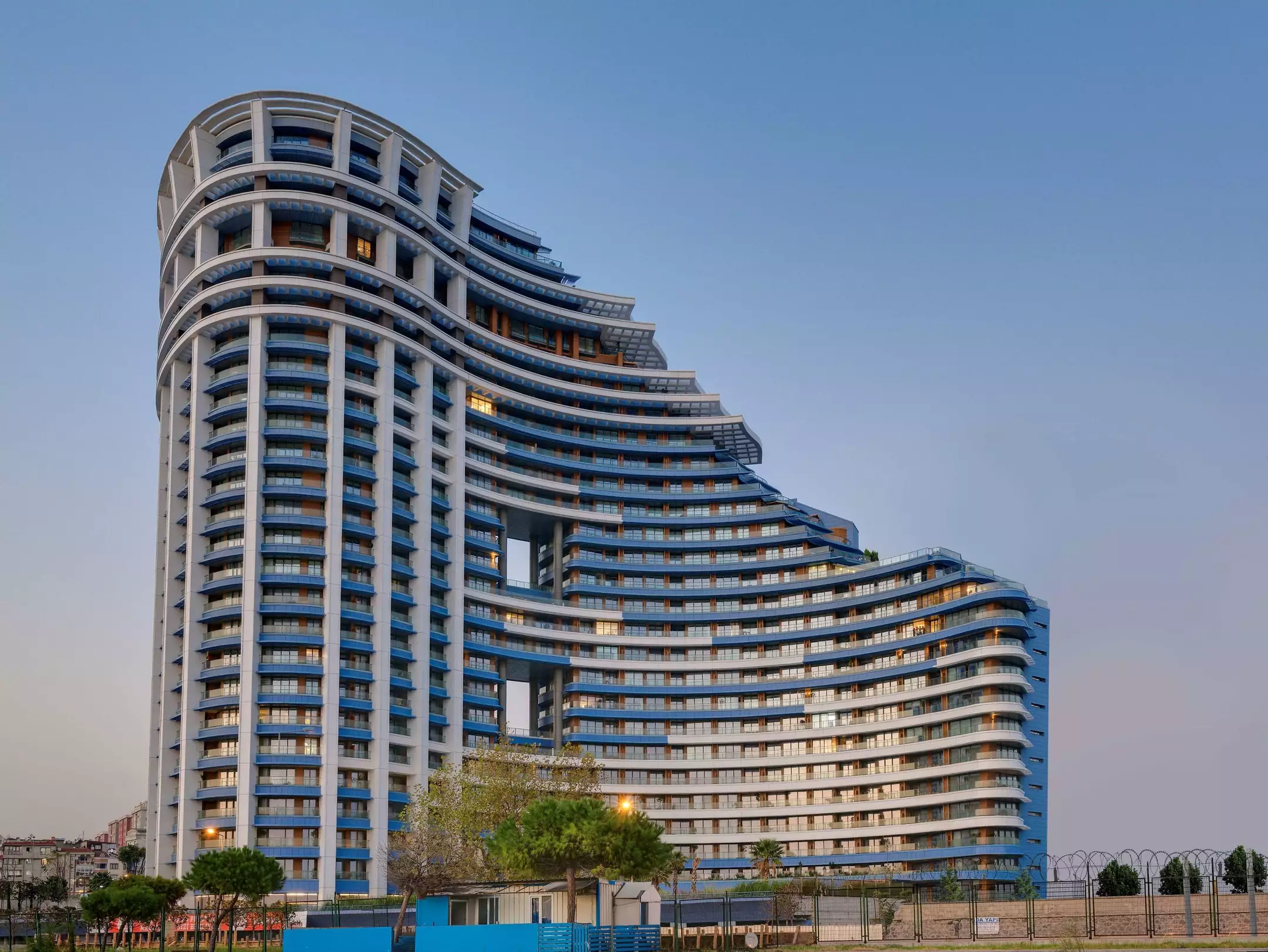 Alibaba https://cdn.alibaba.ir/ostorage/hotel-accommodation-images/687f911ca1e6f83605b7a714_Istanbul-Radisson-Blu-Ottomare-0.webp