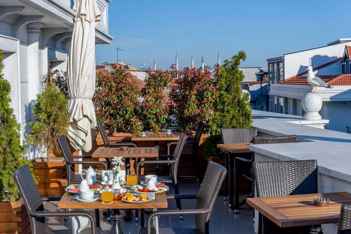 هتل Bizim Hotel استانبول