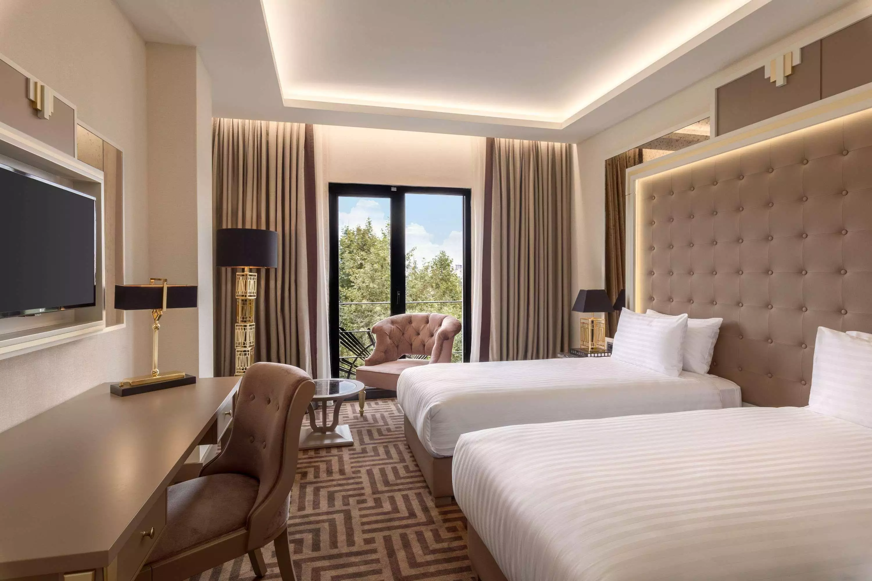 Alibaba https://cdn.alibaba.ir/ostorage/hotel-accommodation-images/687f9583a1e6f83605b7b15a_Istanbul-Ramada-Hotel--Suites-Istanbul-Golden-Horn-0.webp