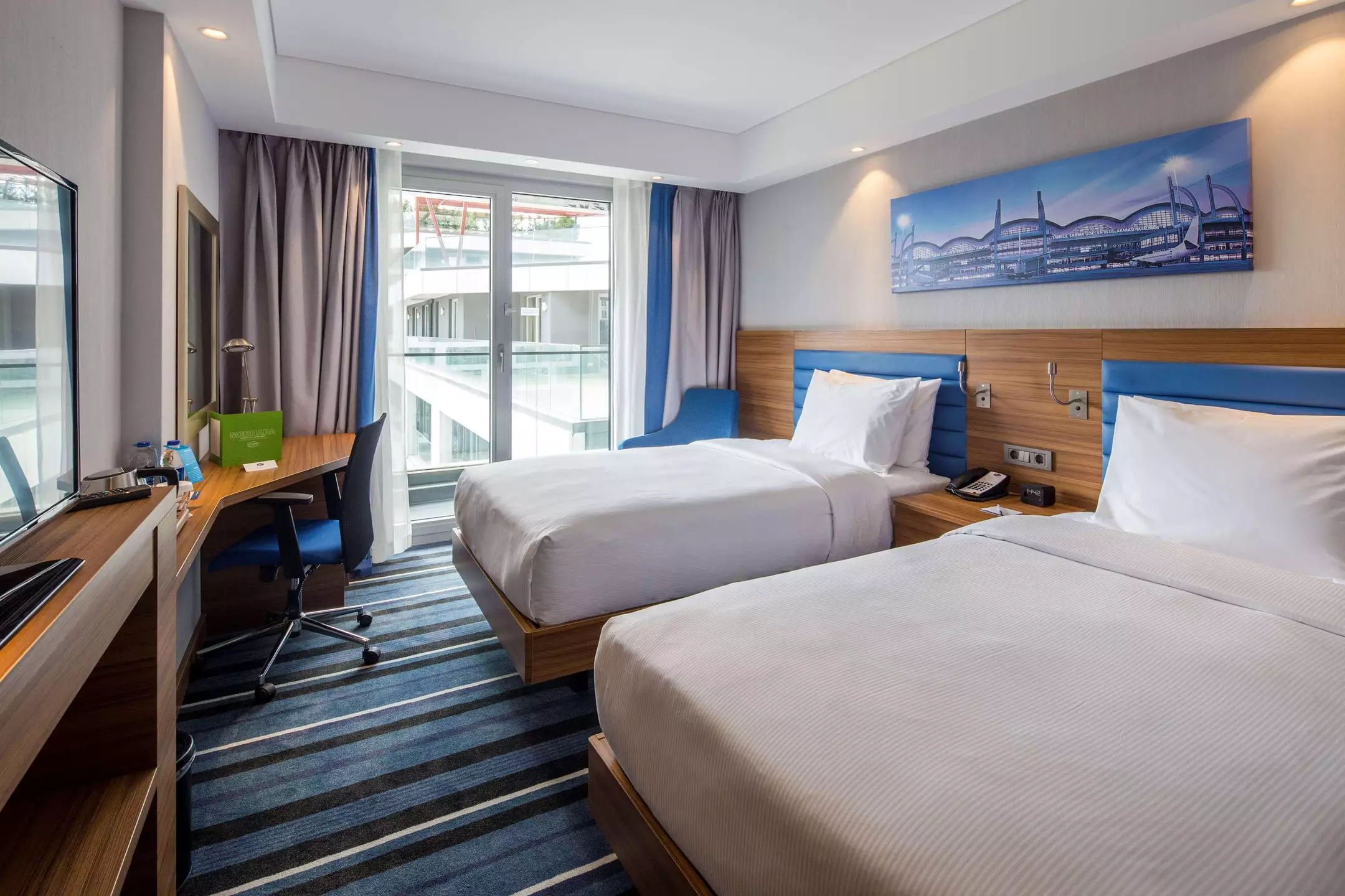 هتل Hampton by Hilton Istanbul Kurtkoy استانبول