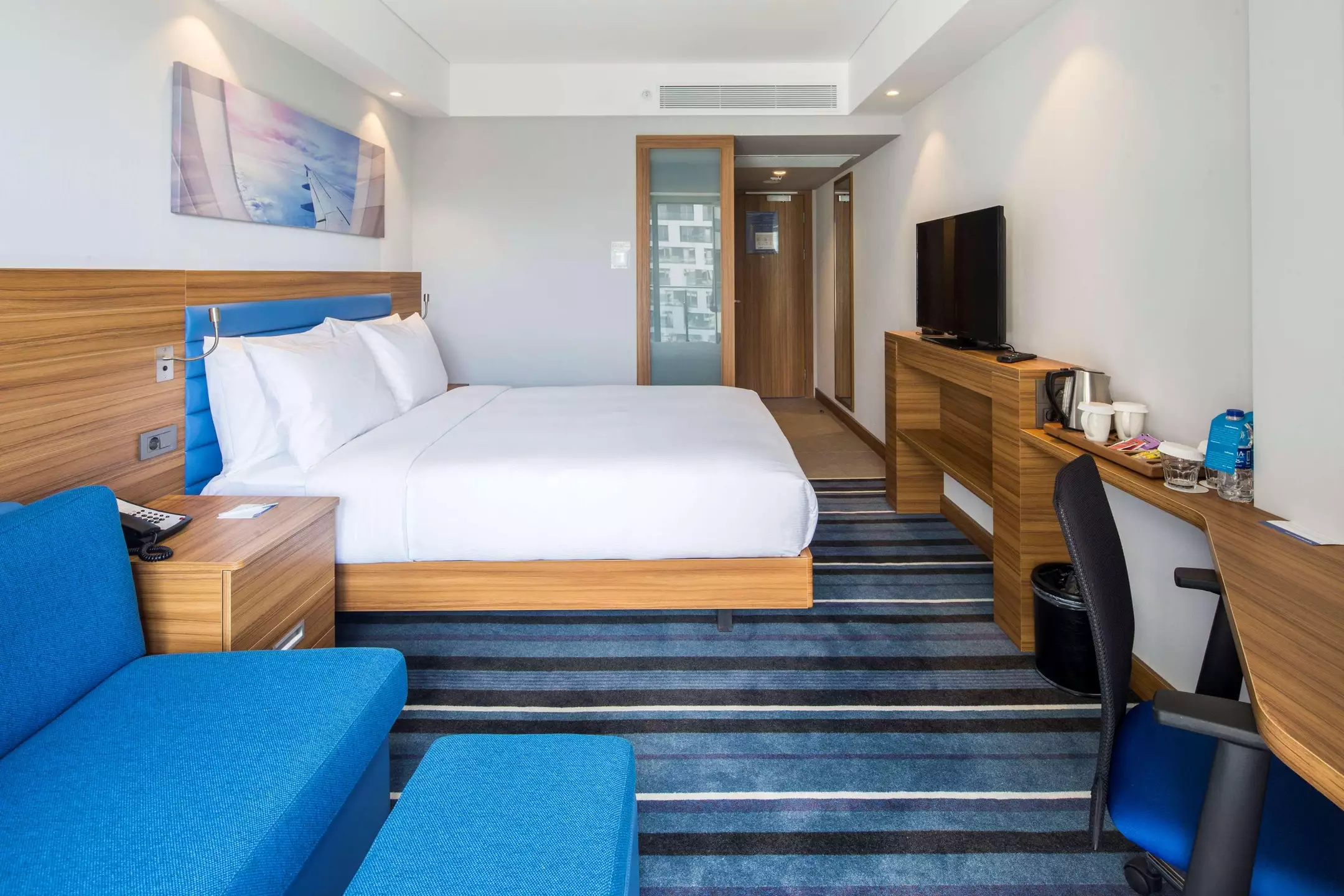 هتل Hampton by Hilton Istanbul Kurtkoy استانبول