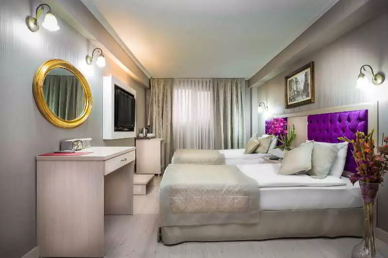 هتل Osmanbey Fatih Hotel استانبول
