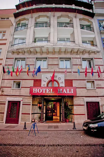 Alibaba https://cdn.alibaba.ir/ostorage/hotel-accommodation-images/687f99d7a1e6f83605b7b927_Istanbul-Hotel-Hali-0.webp
