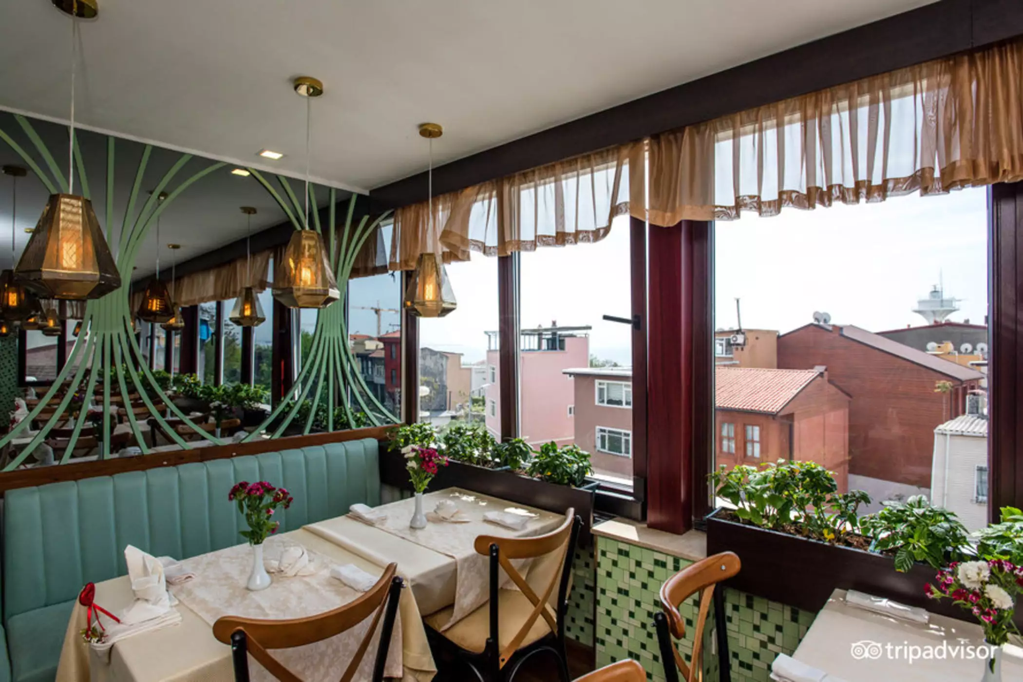 Alibaba https://cdn.alibaba.ir/ostorage/hotel-accommodation-images/687f9a86a1e6f83605b7baf9_Istanbul-Almina-Hotel-0.webp