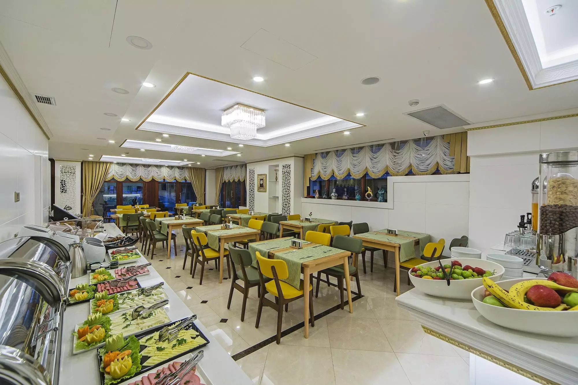 Alibaba https://cdn.alibaba.ir/ostorage/hotel-accommodation-images/687f9ae3a1e6f83605b7bc03_Istanbul-Grand-Naki-Hotel-0.webp