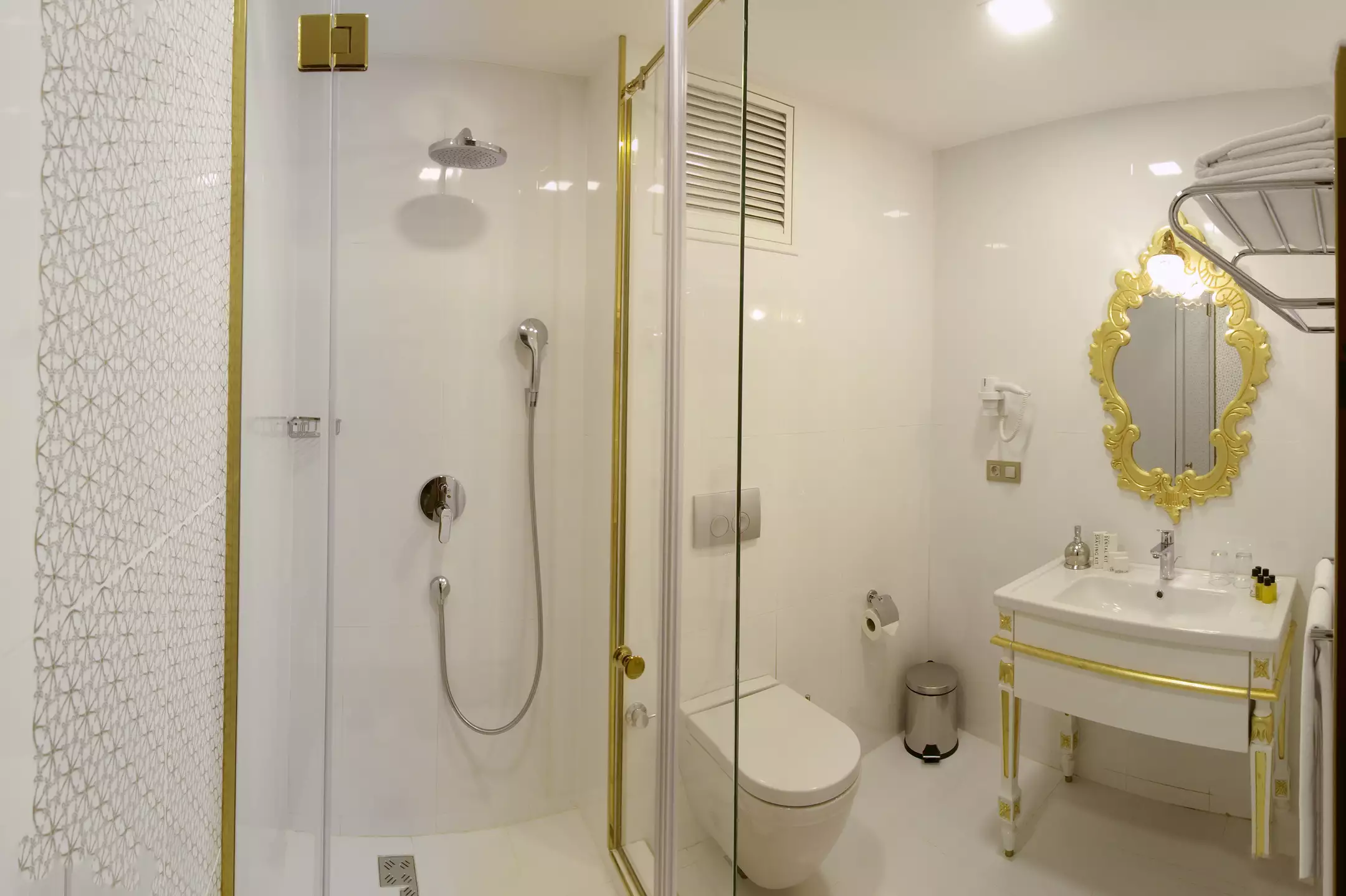 هتل MB Deluxe Hotel استانبول