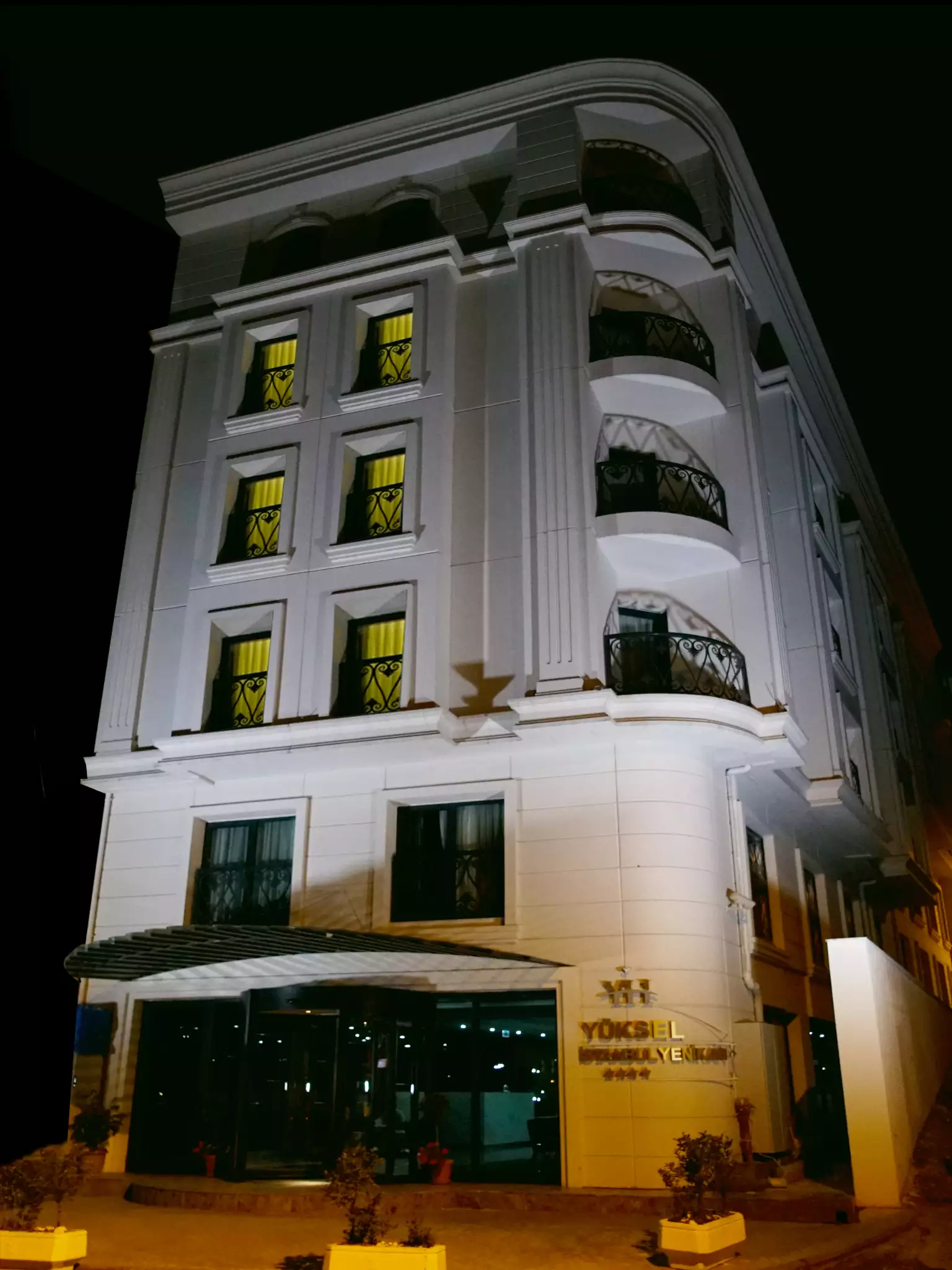 هتل یوکسل ینیکاپی استانبول