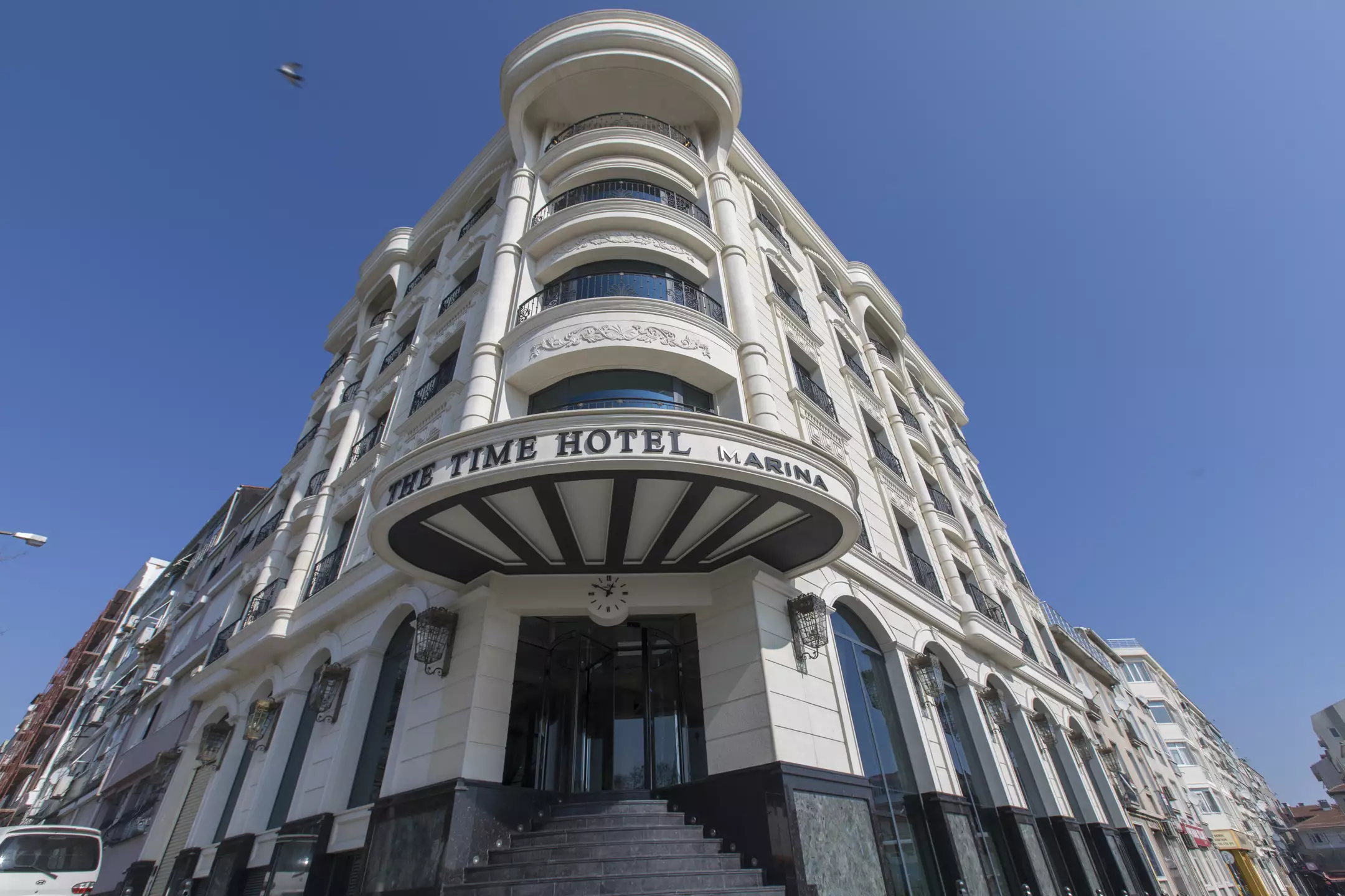 Alibaba https://cdn.alibaba.ir/ostorage/hotel-accommodation-images/687f9ddaa1e6f83605b7c1fe_Istanbul-The-Time-Hotel-Marina-0.webp