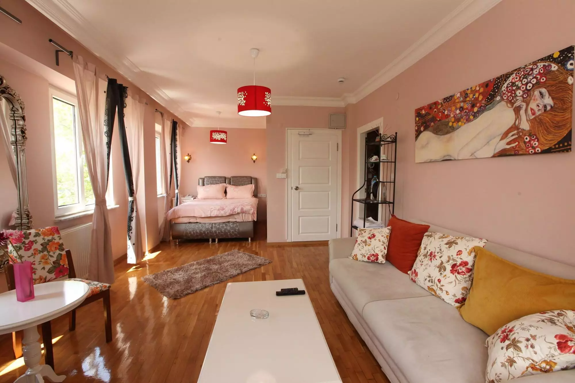 Alibaba https://cdn.alibaba.ir/ostorage/hotel-accommodation-images/687f9ee3a1e6f83605b7c3d0_Istanbul-Yesim-Suites-0.webp