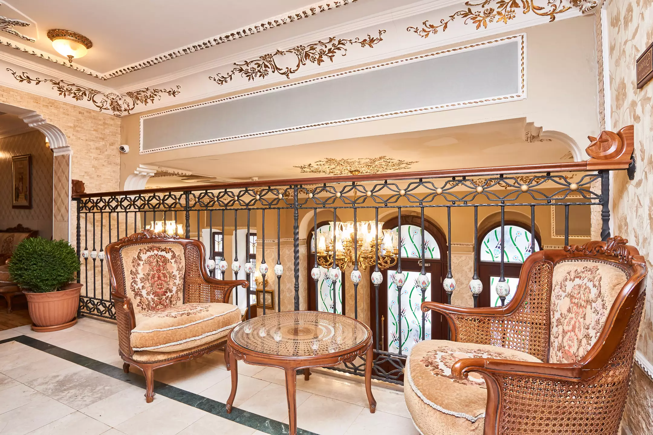 Alibaba https://cdn.alibaba.ir/ostorage/hotel-accommodation-images/687fa270a1e6f83605b7cbca_Istanbul-Amber-Hotel-0.webp