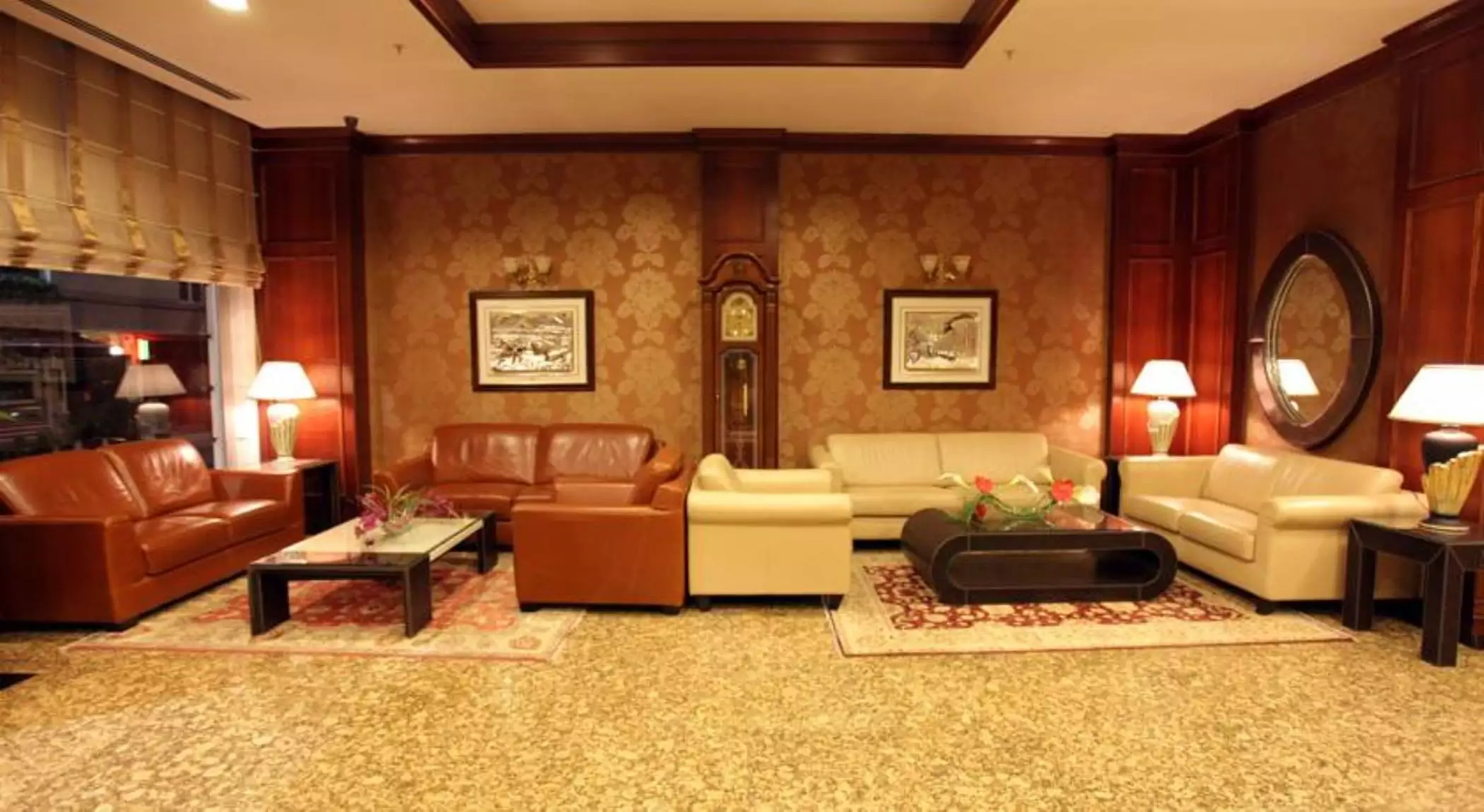 Alibaba https://cdn.alibaba.ir/ostorage/hotel-accommodation-images/687fa2b7a1e6f83605b7cc64_Istanbul-Golden-Park-0.webp