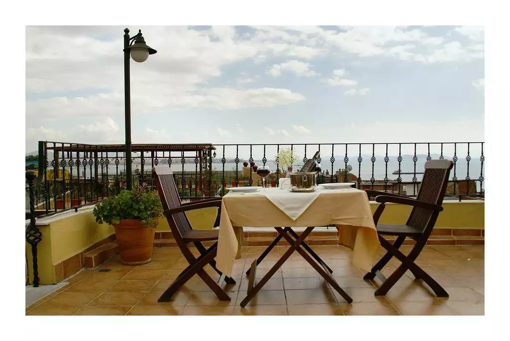 Alibaba https://cdn.alibaba.ir/ostorage/hotel-accommodation-images/687fa31fa1e6f83605b7cd5b_Istanbul-Uyan-0.webp